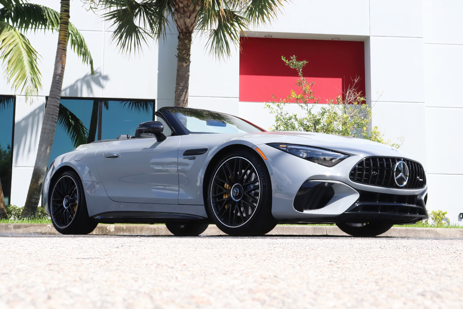 Used-2022-Mercedes-Benz-SL-Class-AMG-SL-63