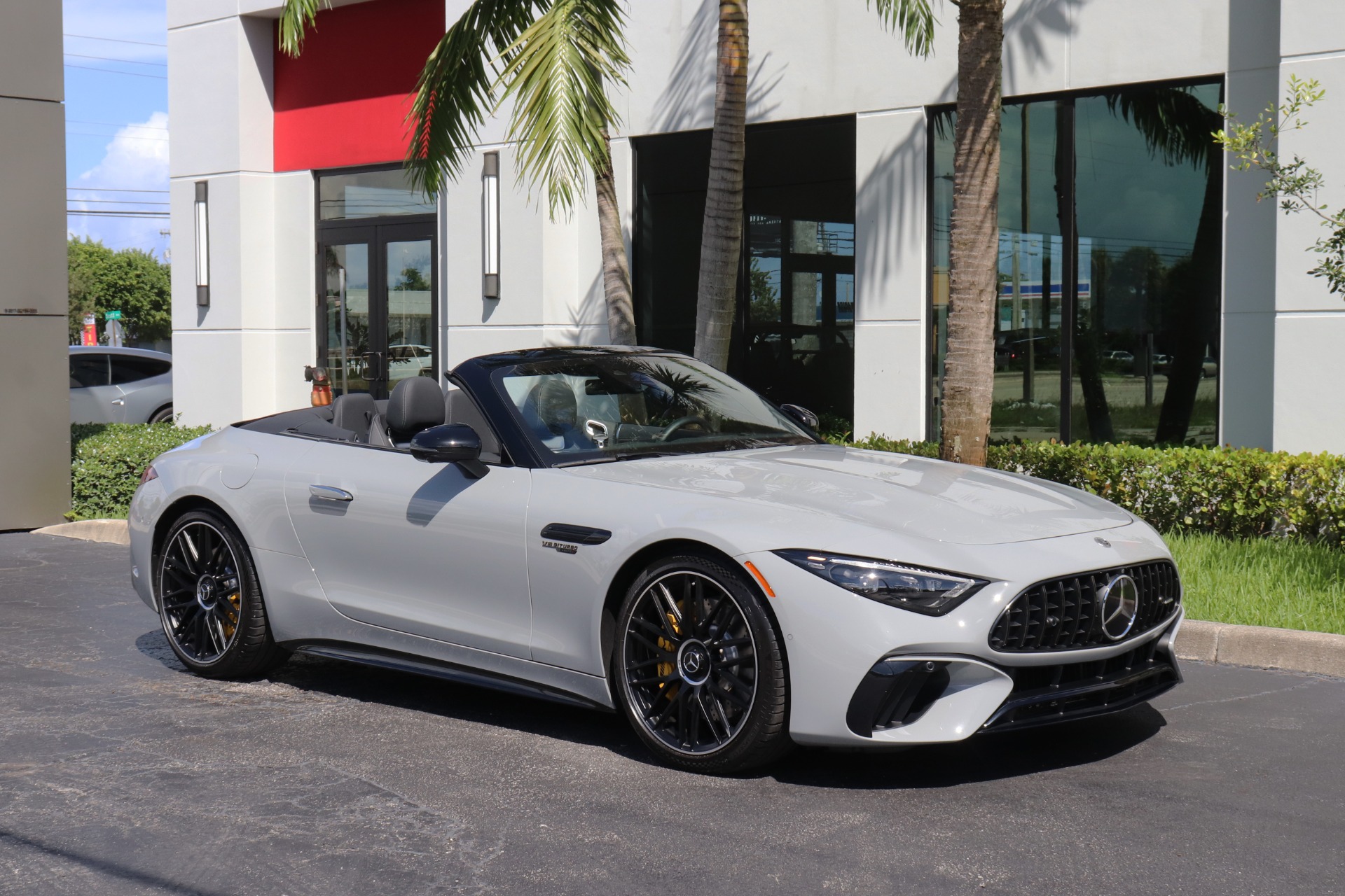 Used-2022-Mercedes-Benz-SL-Class-AMG-SL-63