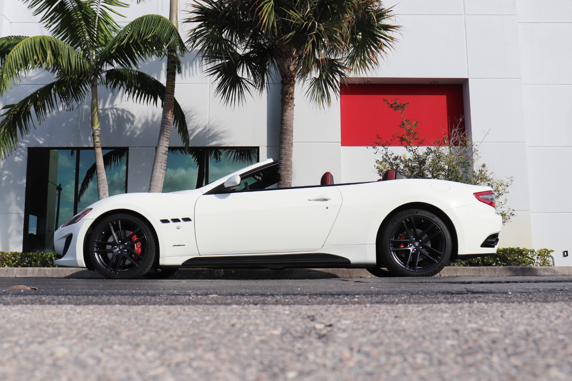 Used-2016-Maserati-GranTurismo-Sport-Convertible