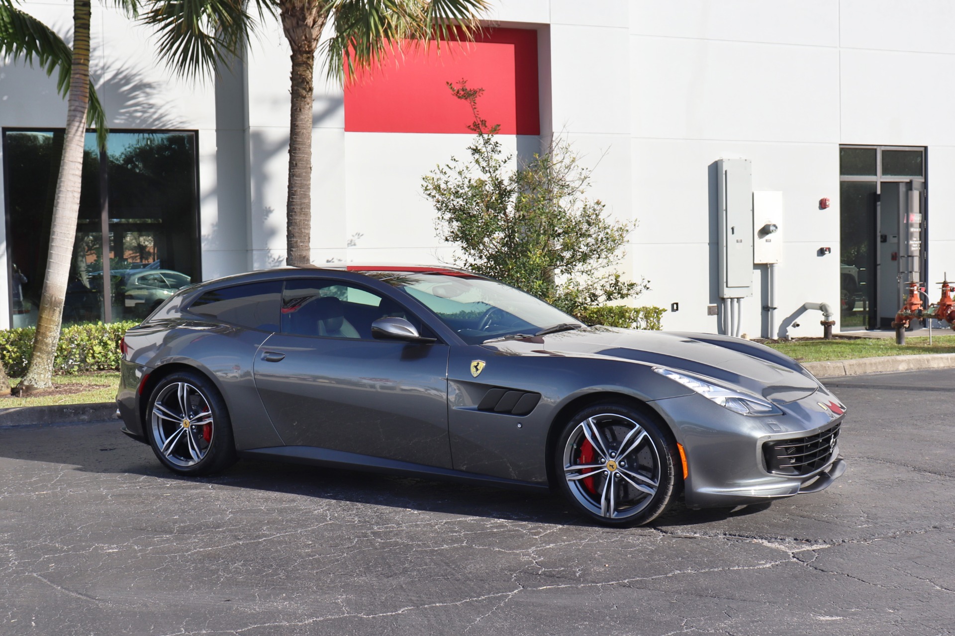 Used-2017-Ferrari-GTC4Lusso