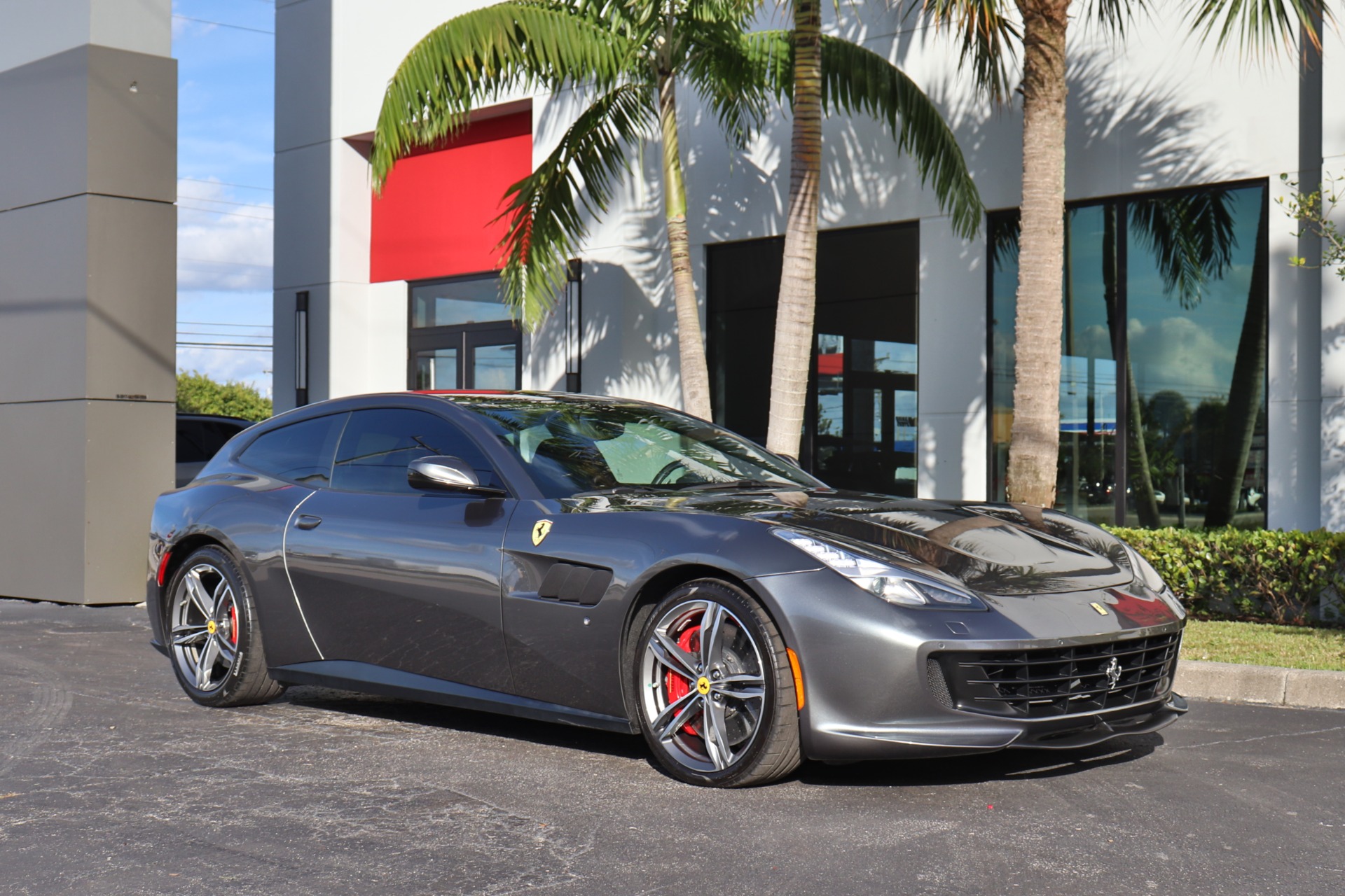 Used-2017-Ferrari-GTC4Lusso