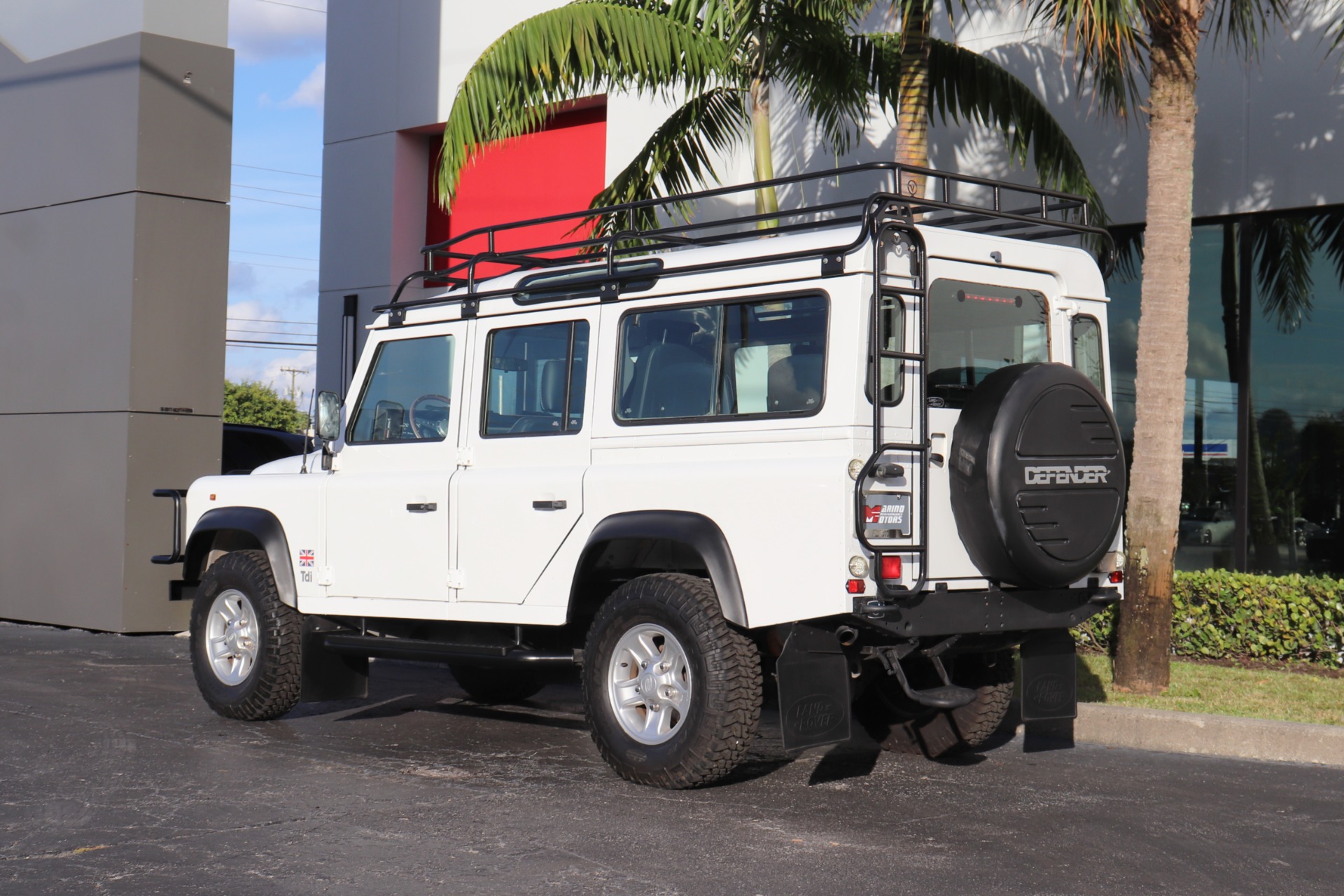Used-1995-Land-Rover-Defender-110