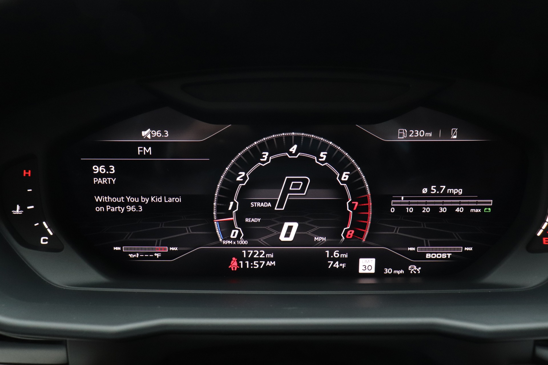 Used-2022-Lamborghini-Urus