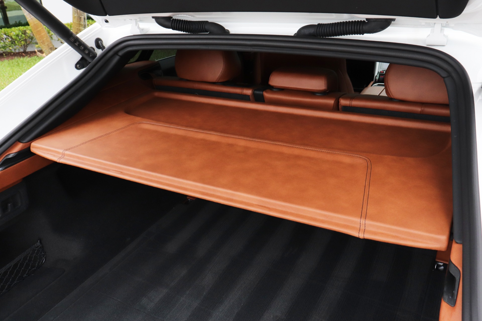 Used-2022-Lamborghini-Urus