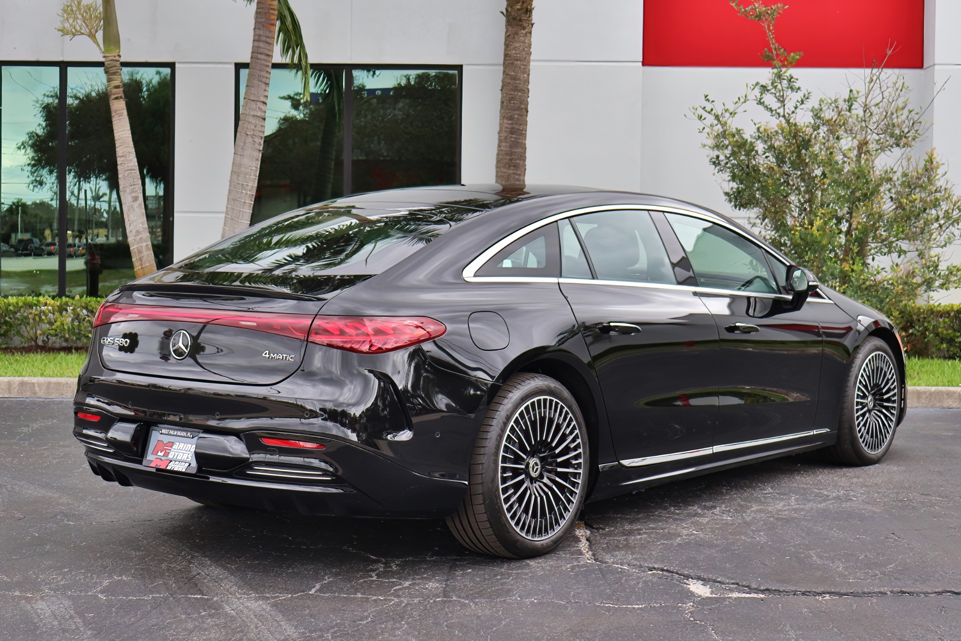 Used-2023-Mercedes-Benz-EQS-EQS-580-4MATIC