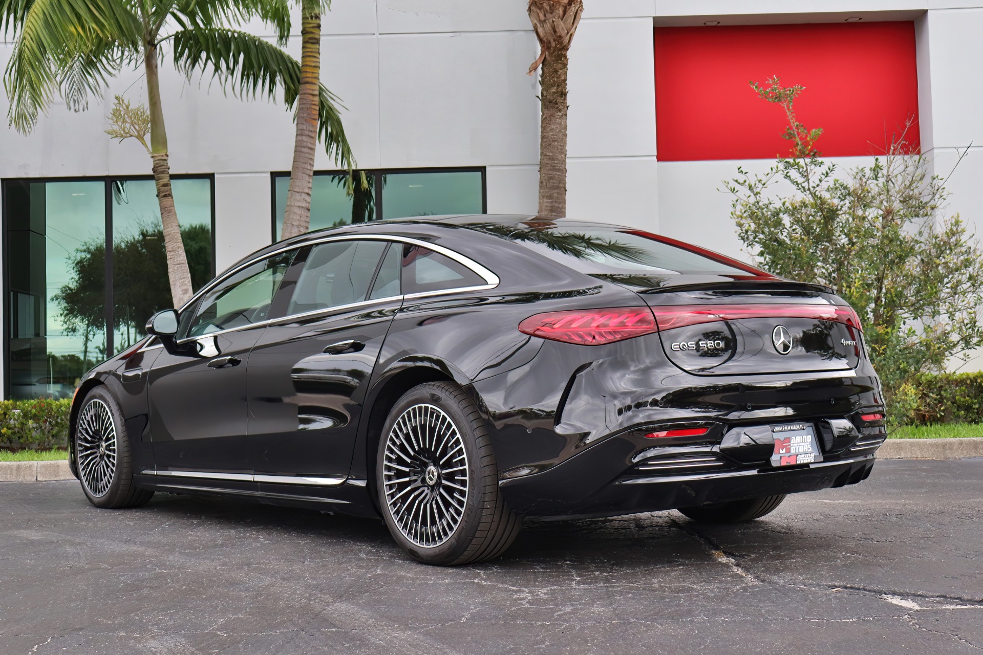Used-2023-Mercedes-Benz-EQS-EQS-580-4MATIC
