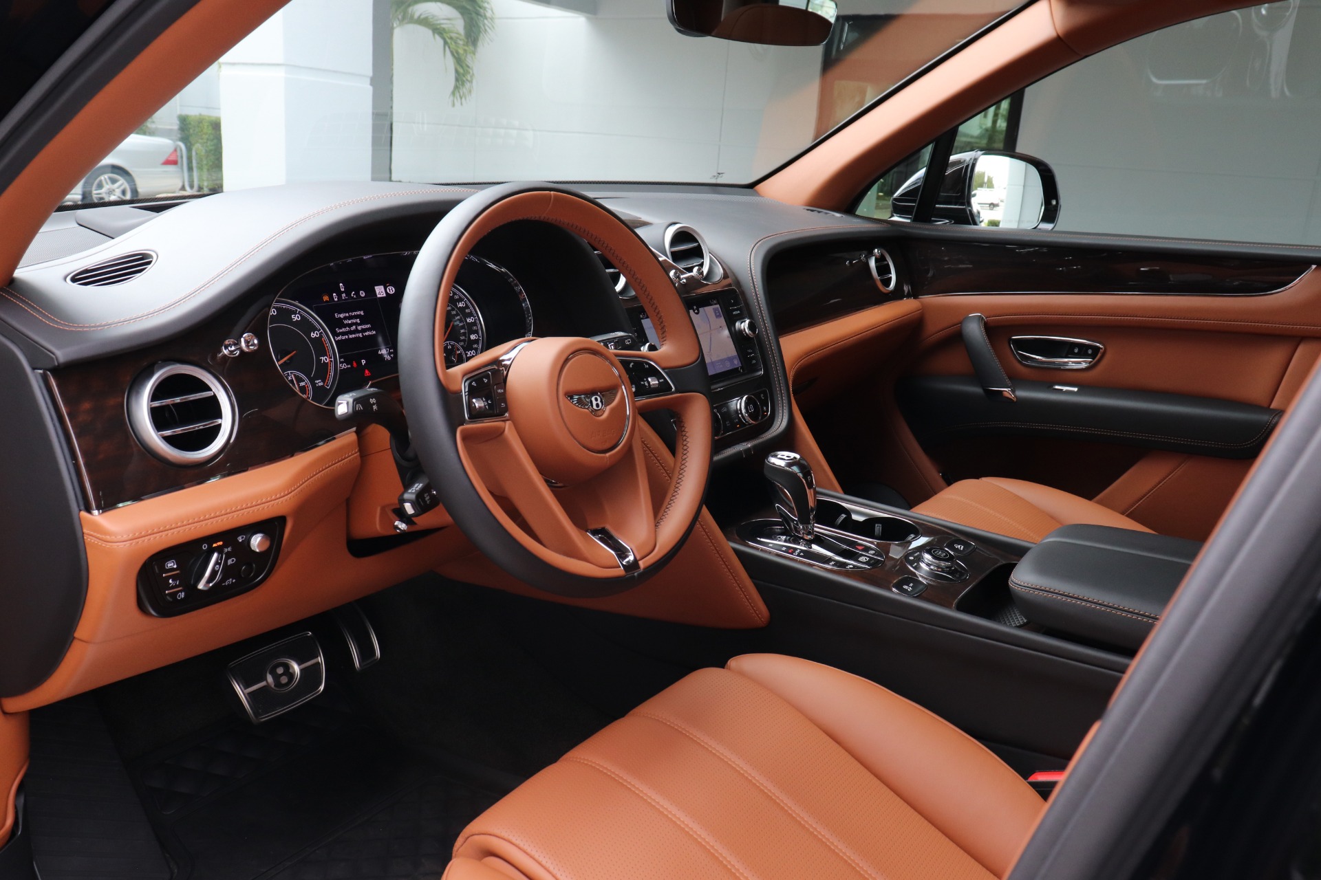 Used-2018-Bentley-Bentayga-Onyx-Edition