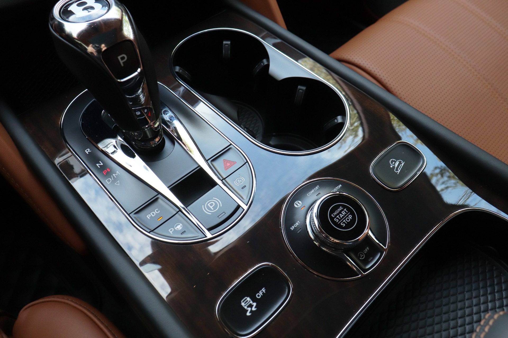 Used-2018-Bentley-Bentayga-Onyx-Edition