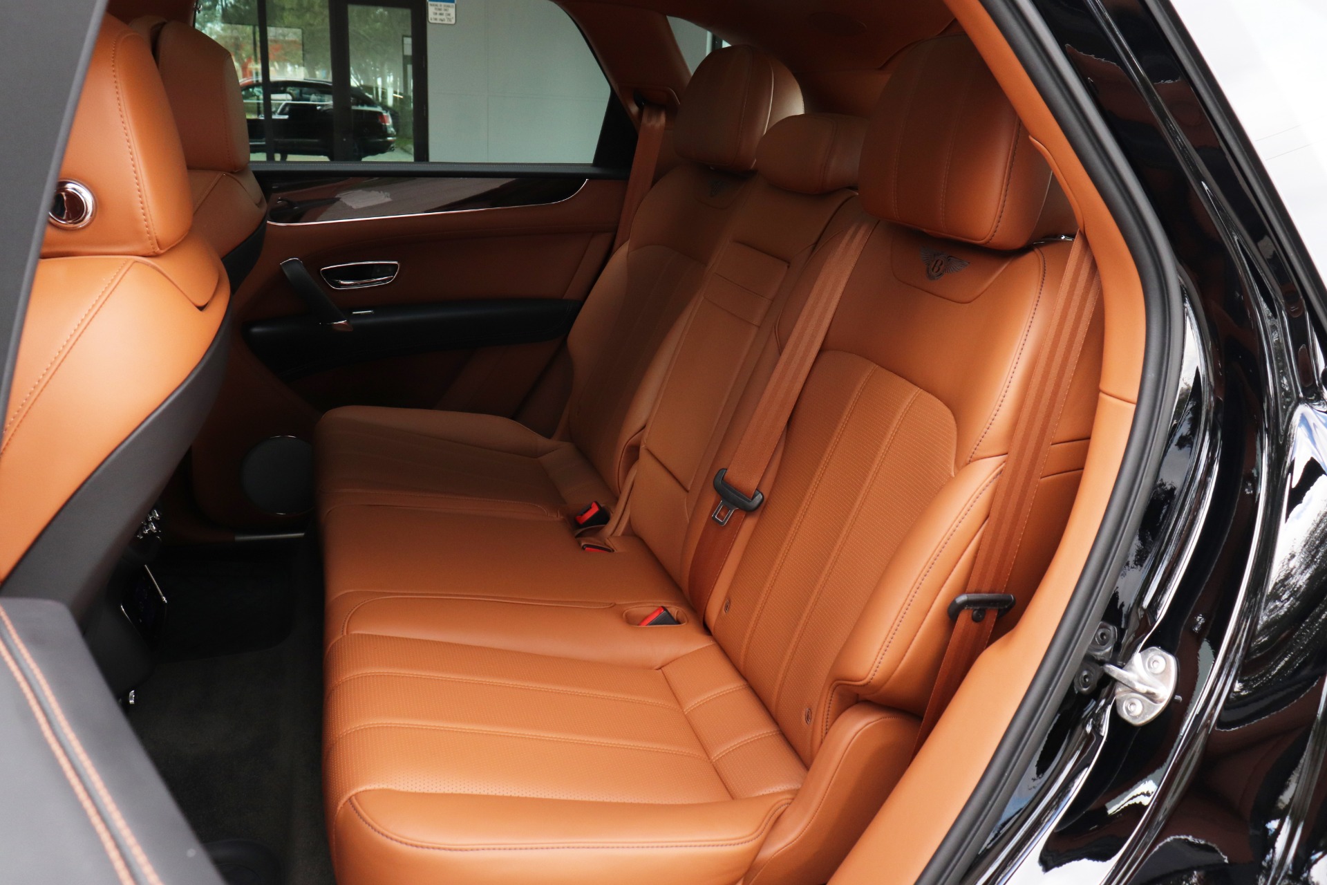 Used-2018-Bentley-Bentayga-Onyx-Edition