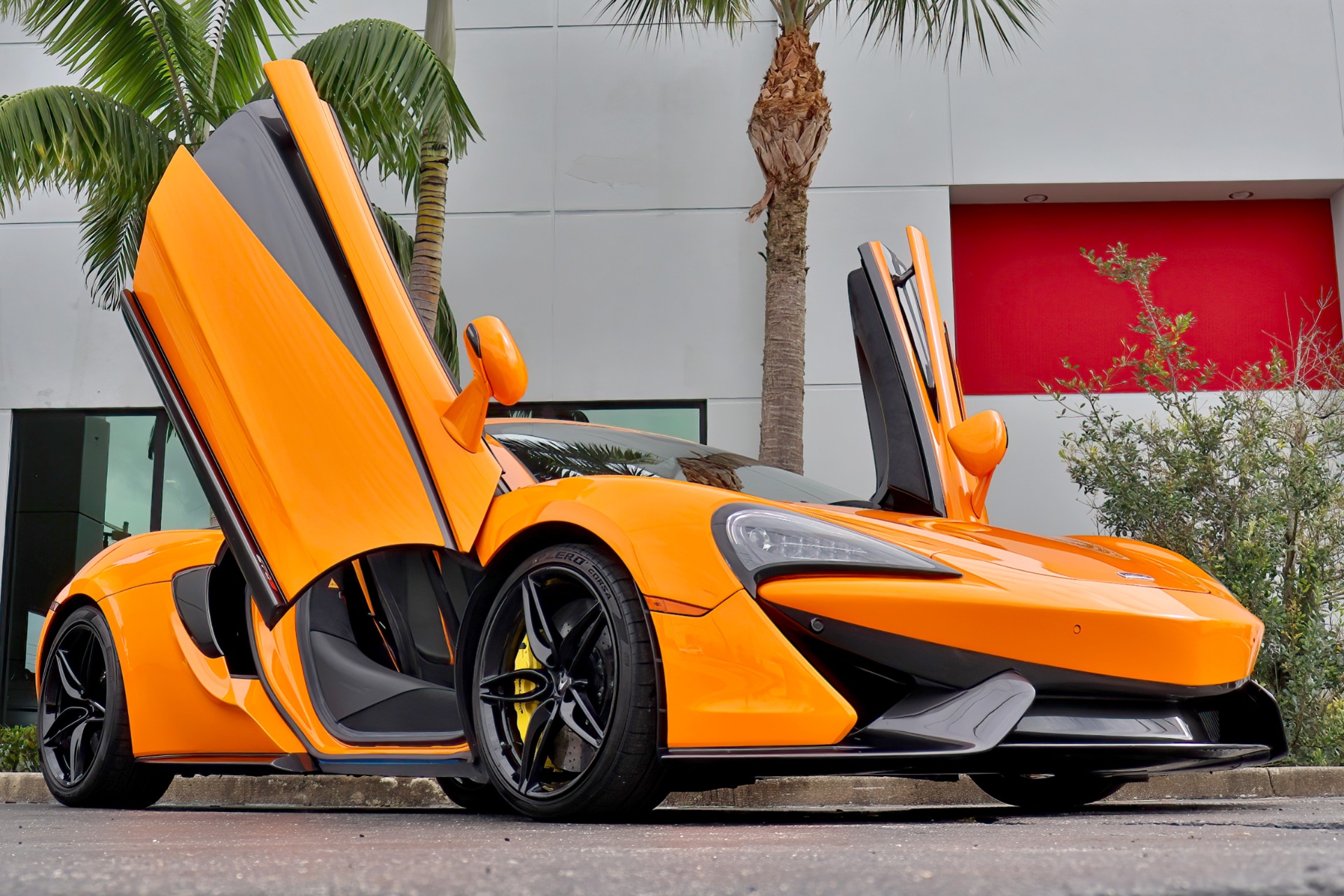 Used-2020-McLaren-570S