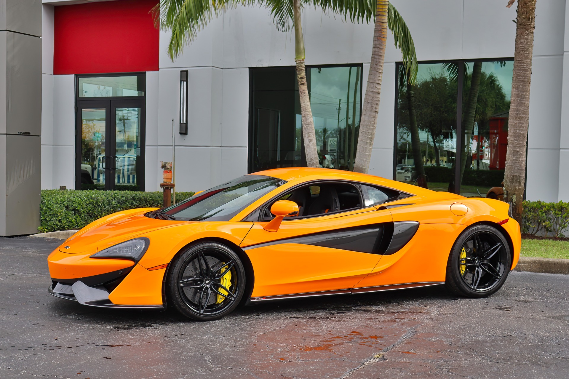 Used-2020-McLaren-570S
