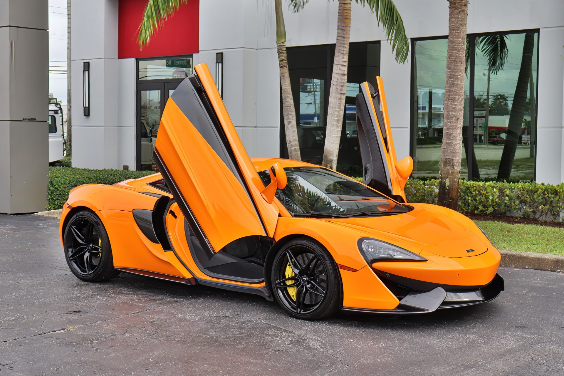 Used-2020-McLaren-570S