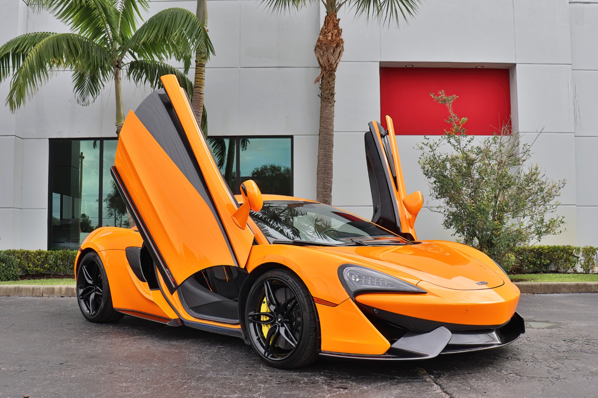 Used-2020-McLaren-570S