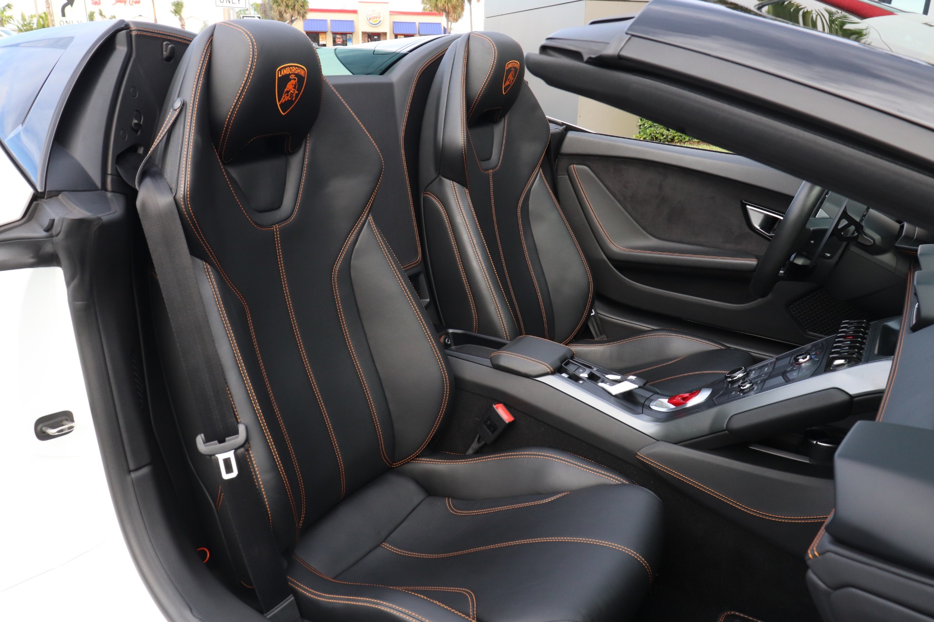 Used-2018-Lamborghini-Huracan-LP-580-2-Spyder