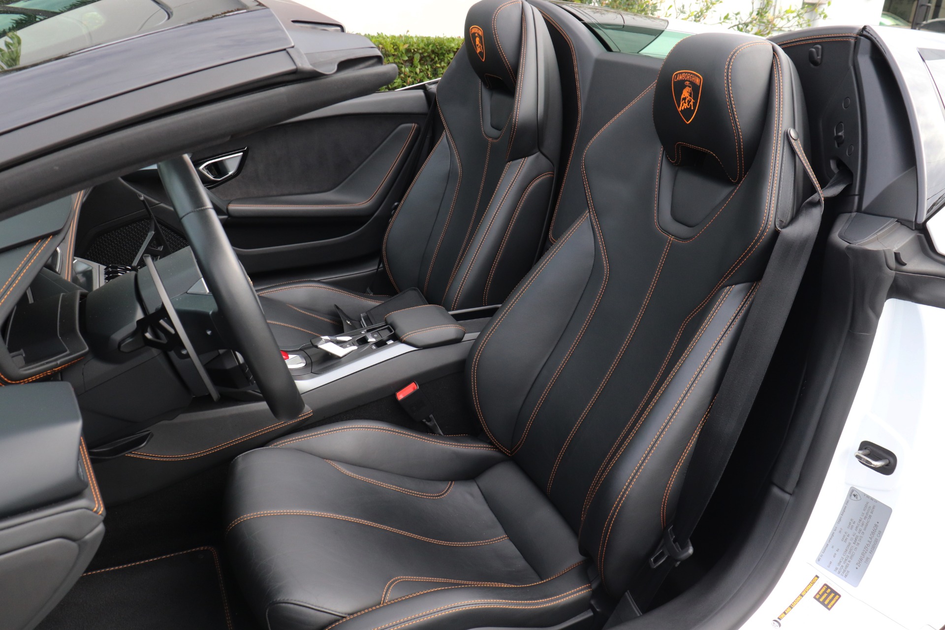 Used-2018-Lamborghini-Huracan-LP-580-2-Spyder