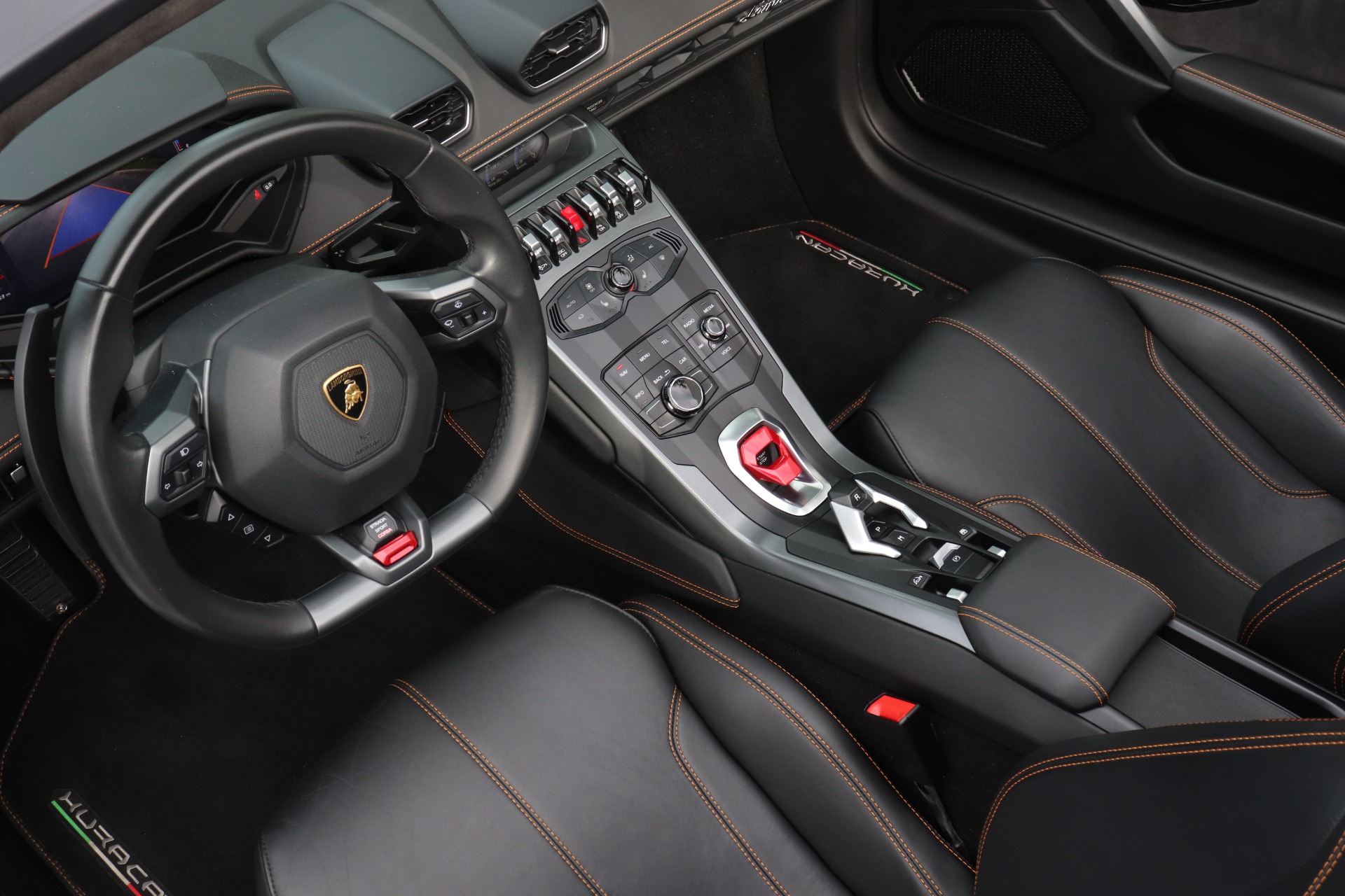 Used-2018-Lamborghini-Huracan-LP-580-2-Spyder