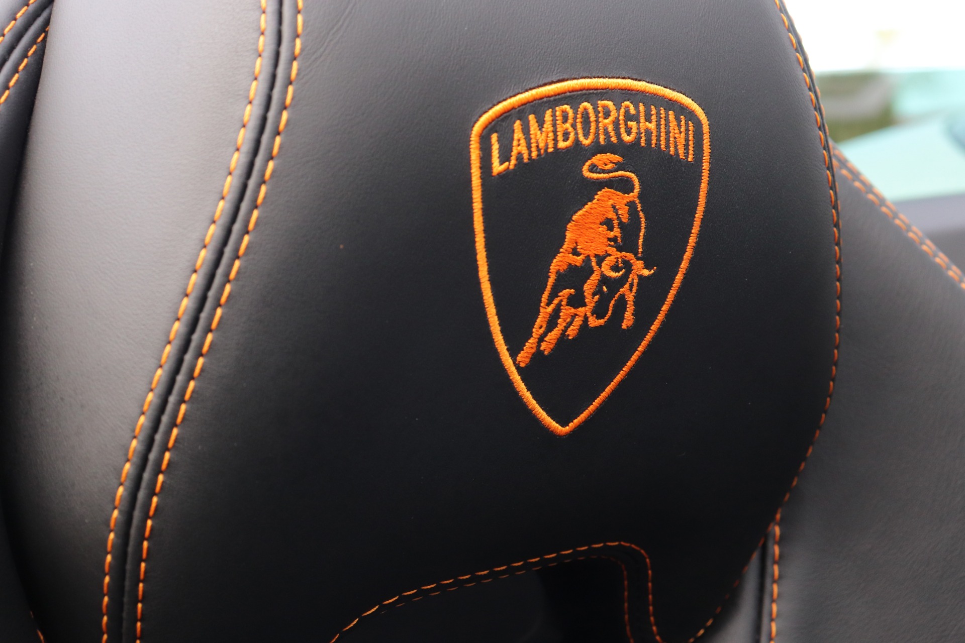 Used-2018-Lamborghini-Huracan-LP-580-2-Spyder