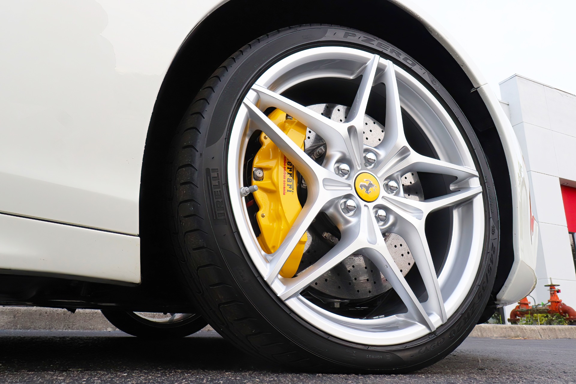 Used-2015-Ferrari-California-T