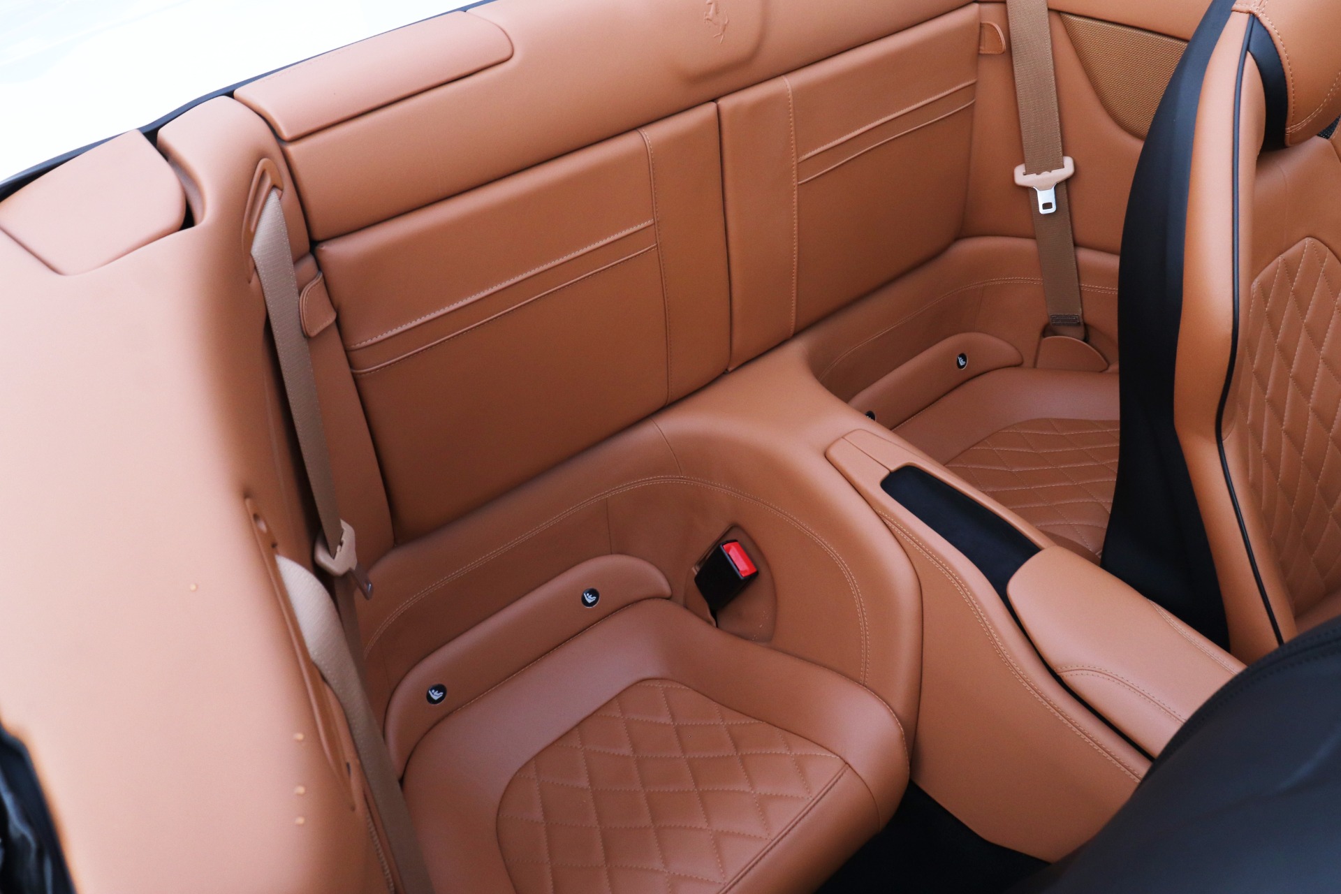 Used-2015-Ferrari-California-T