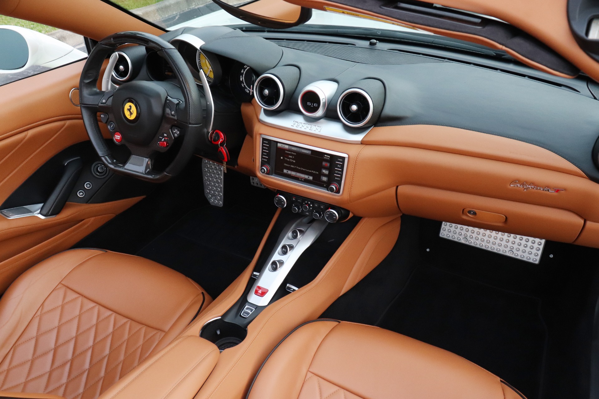 Used-2015-Ferrari-California-T