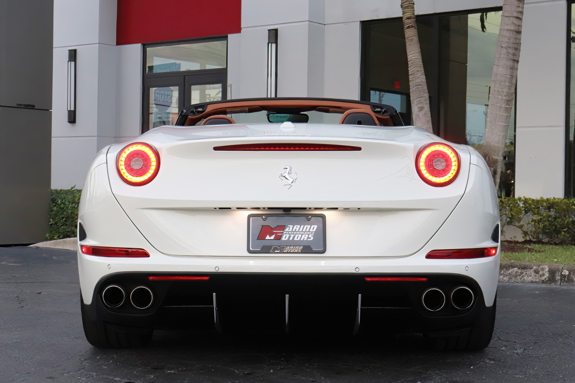Used-2015-Ferrari-California-T