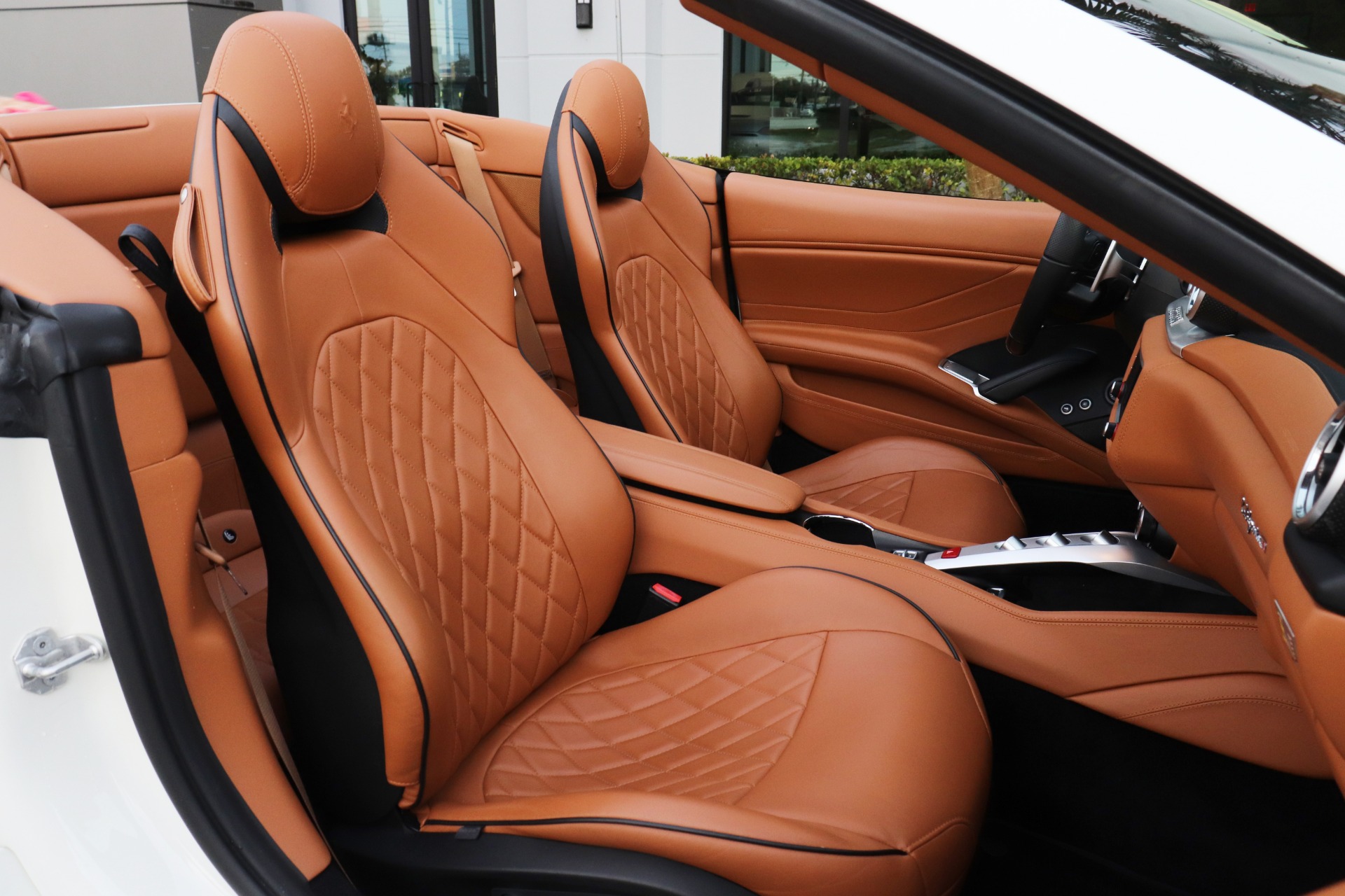 Used-2015-Ferrari-California-T
