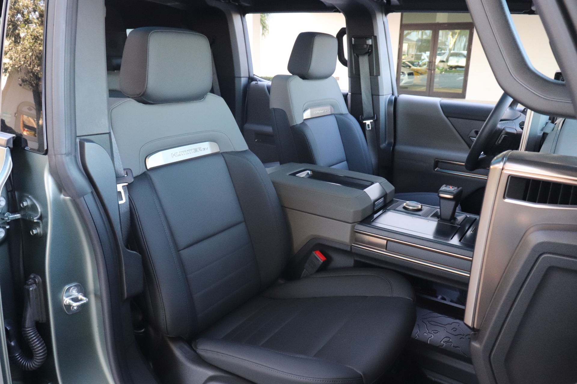 Used-2024-GMC-HUMMER-EV-3X