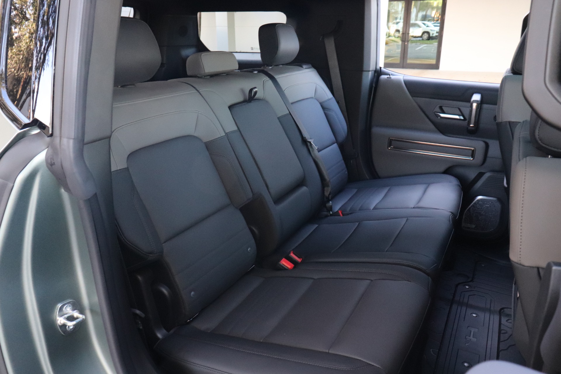 Used-2024-GMC-HUMMER-EV-3X