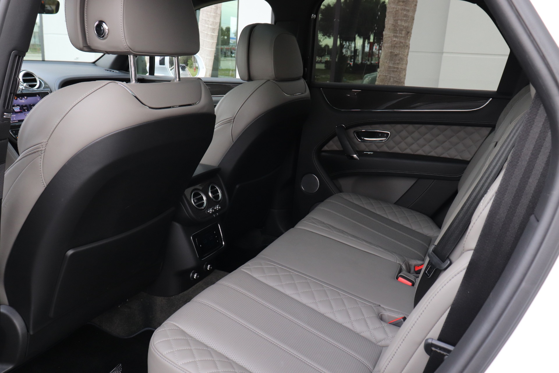 Used-2019-Bentley-Bentayga-V8