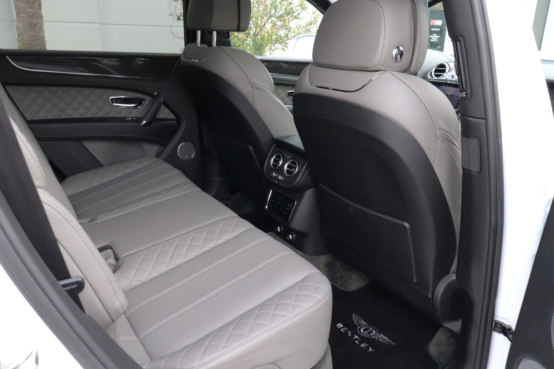 Used-2019-Bentley-Bentayga-V8