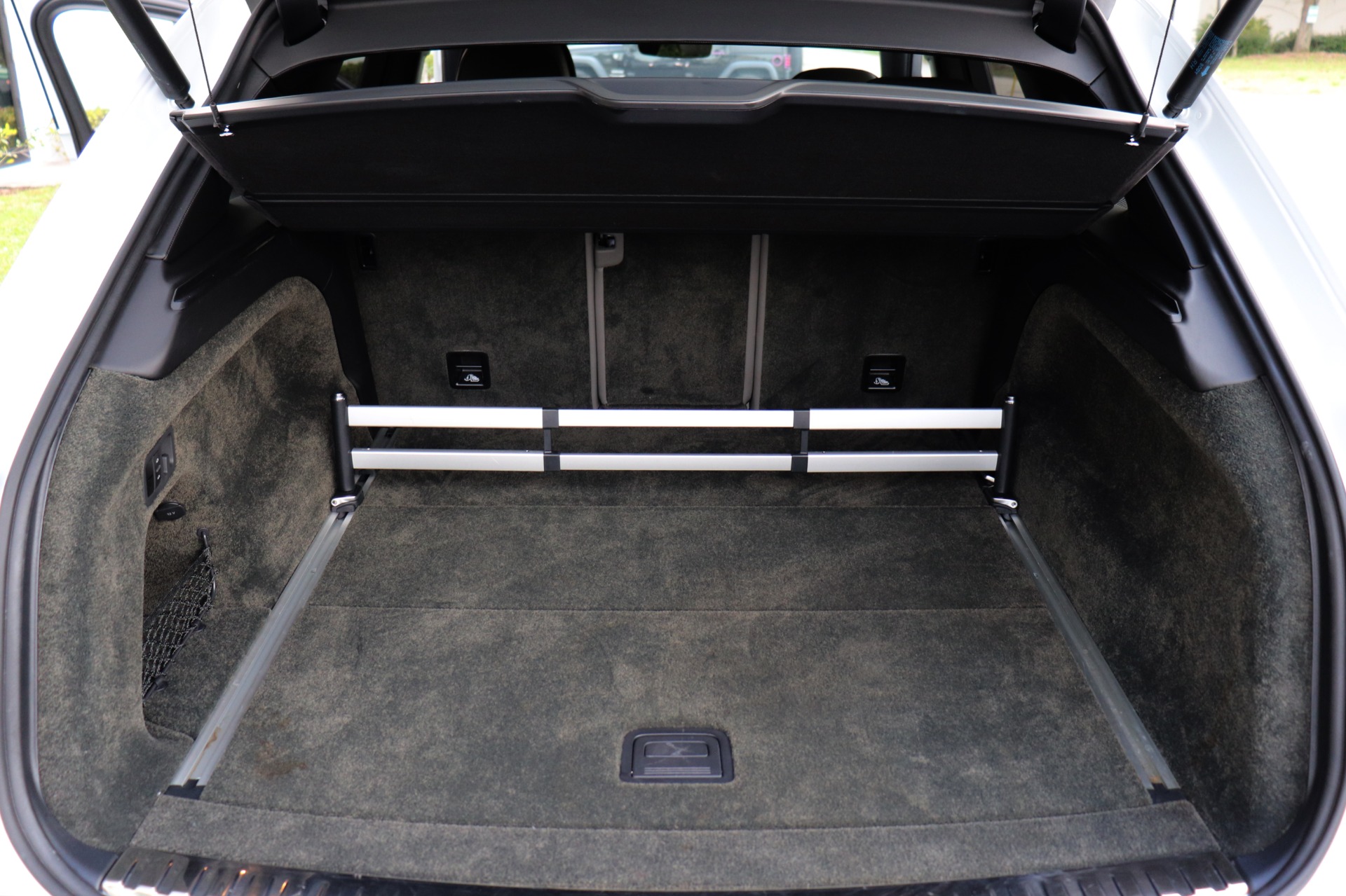 Used-2019-Bentley-Bentayga-V8