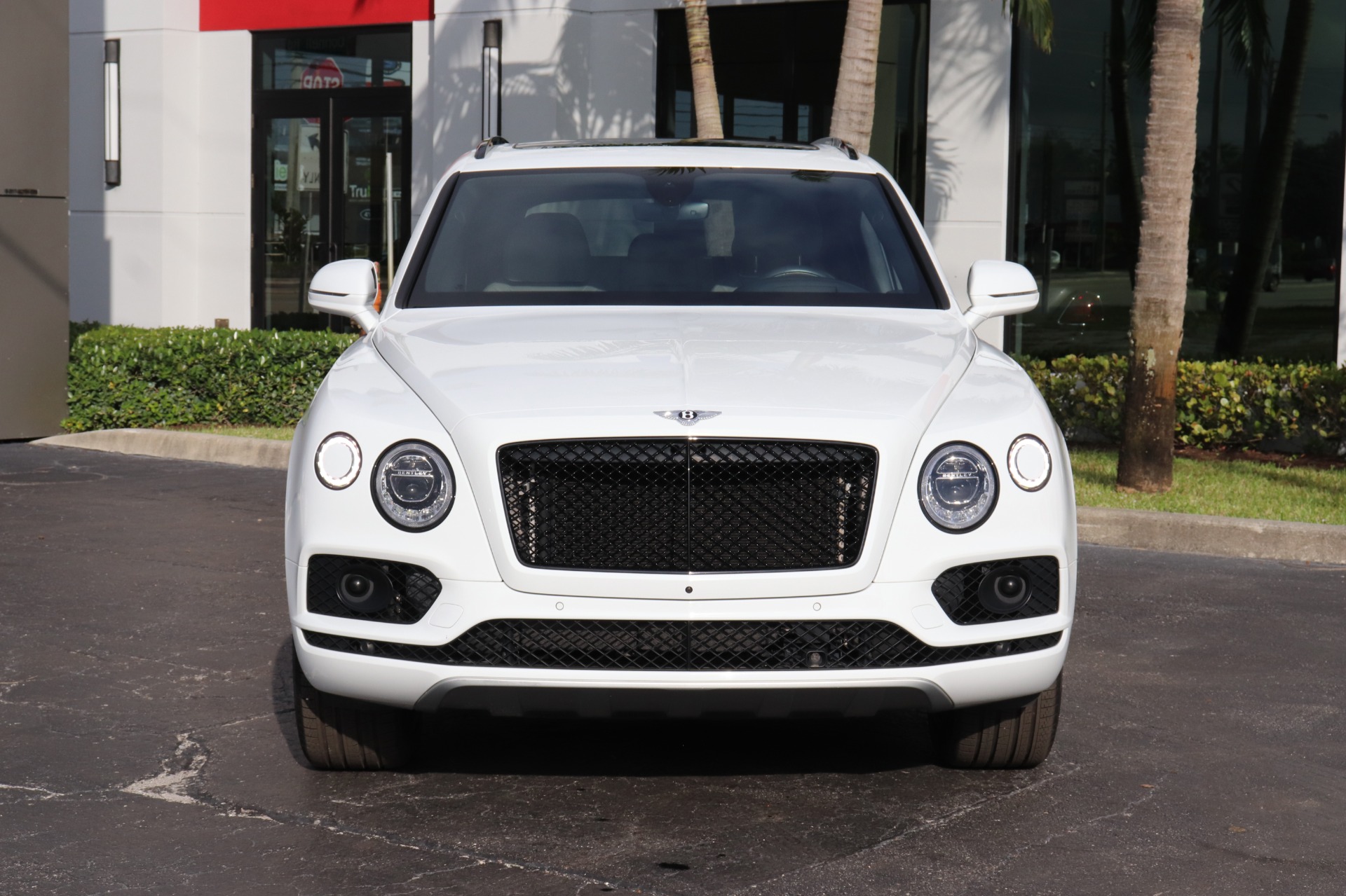 Used-2019-Bentley-Bentayga-V8