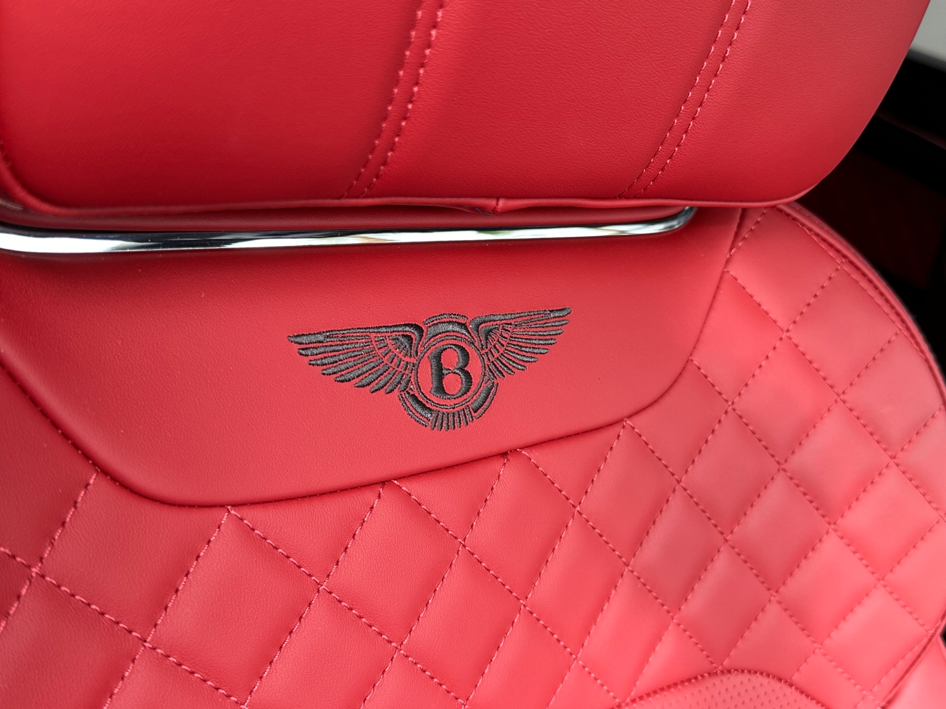 Used-2018-Bentley-Bentayga-W12-Signature-Edition