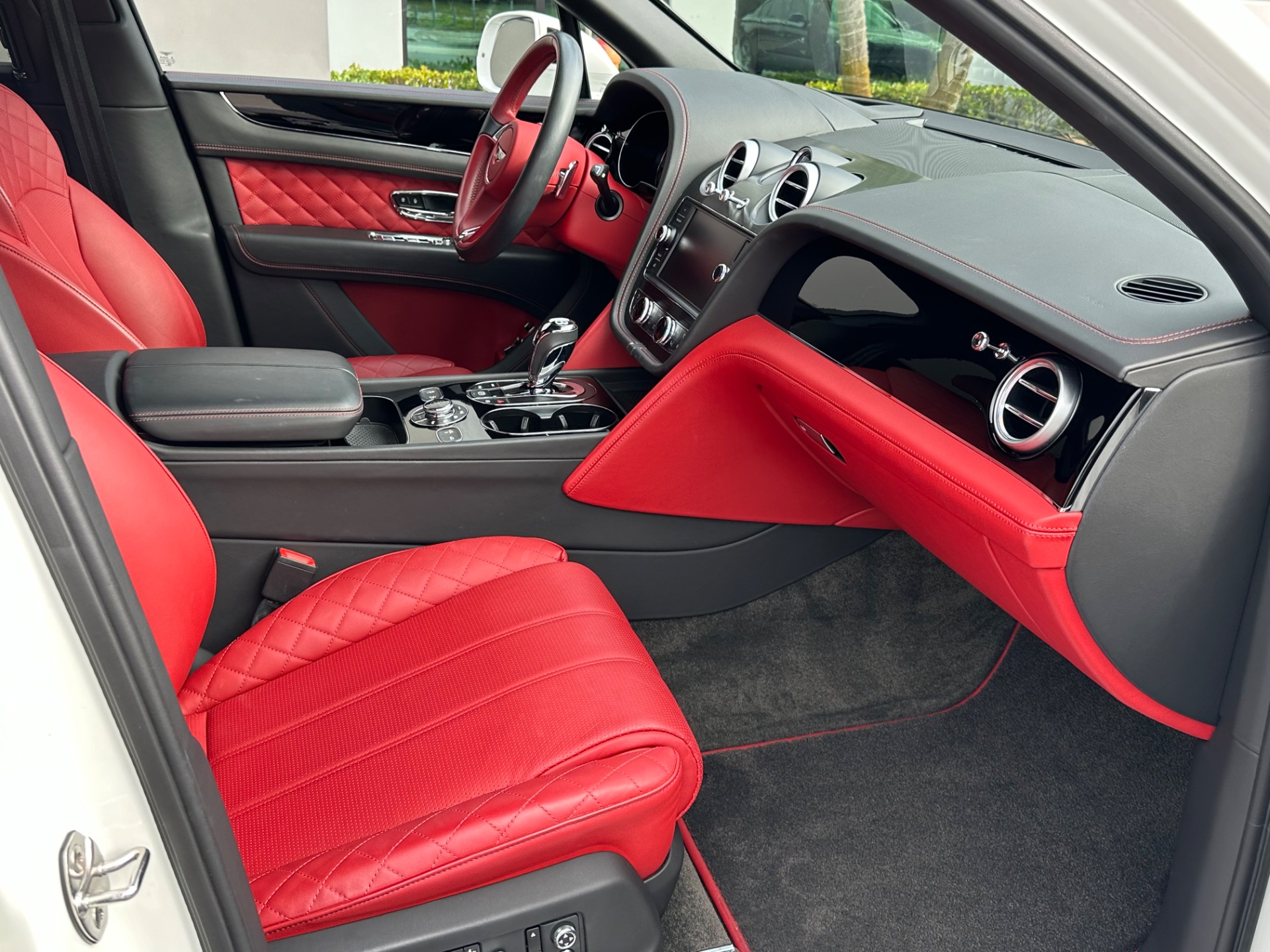 Used-2018-Bentley-Bentayga-W12-Signature-Edition