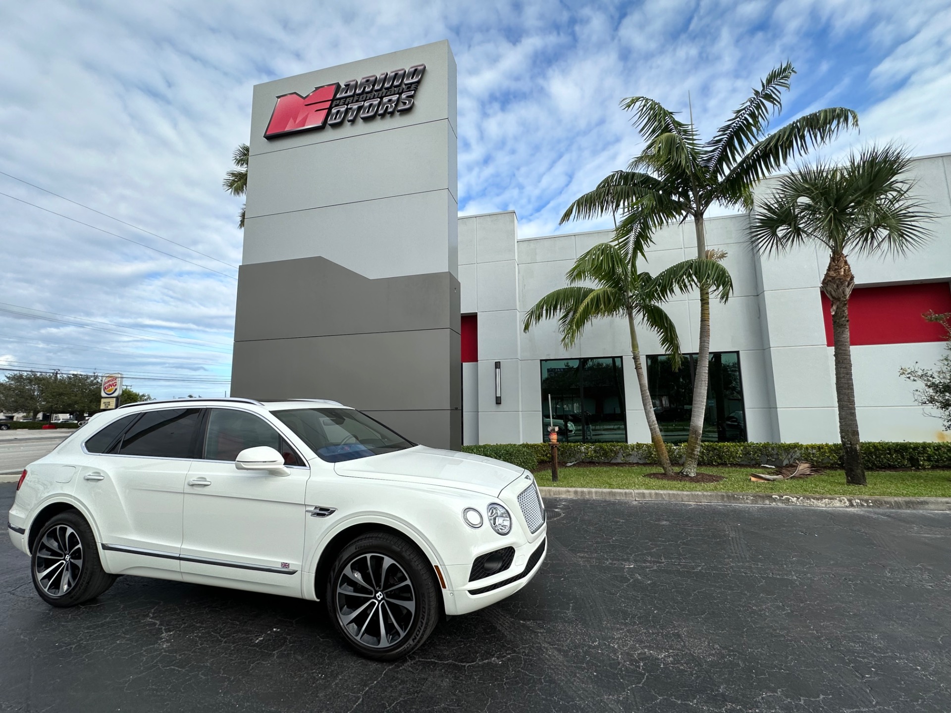 Used-2018-Bentley-Bentayga-W12-Signature-Edition