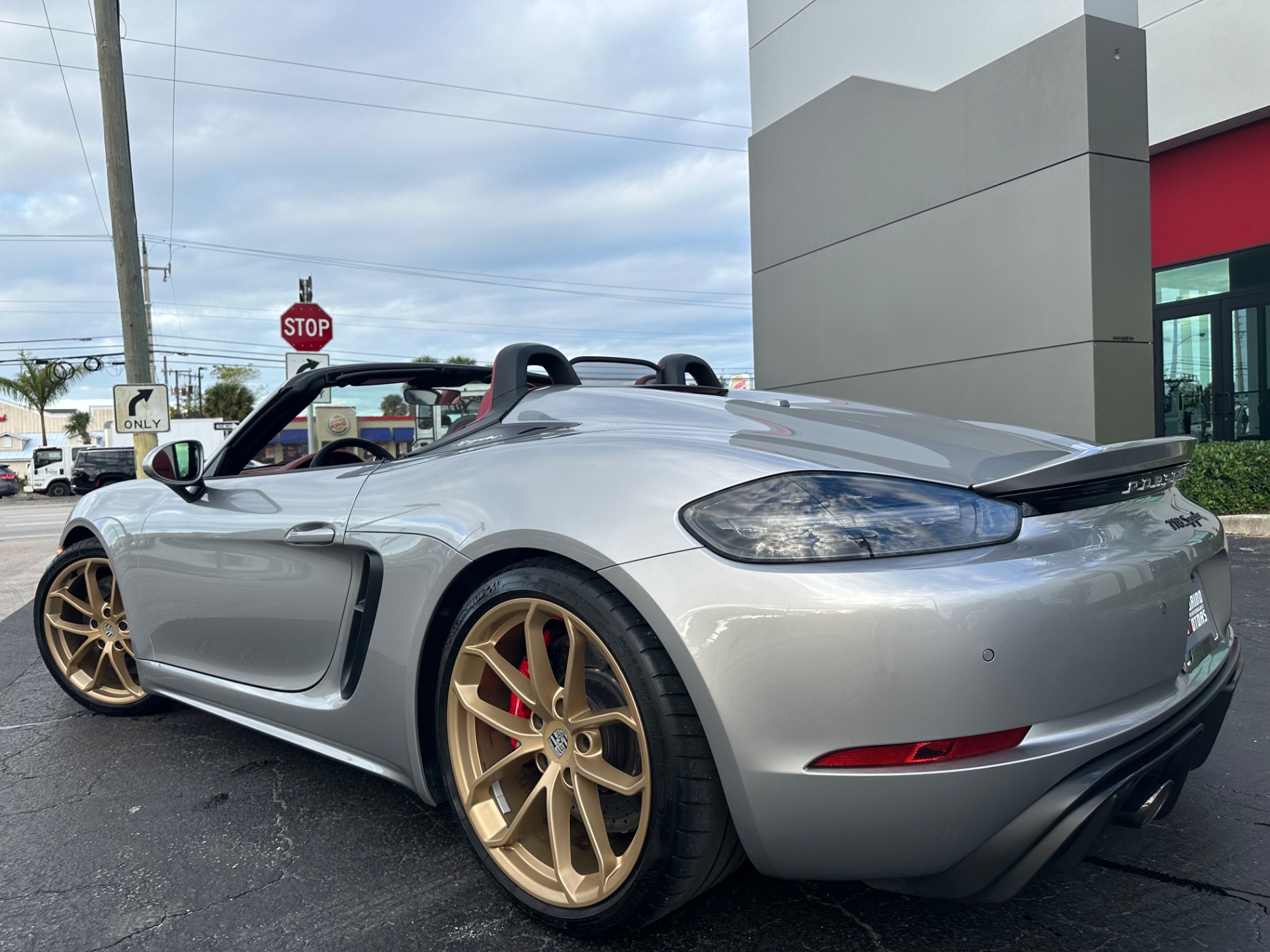 Used-2022-Porsche-718-Boxster-Spyder