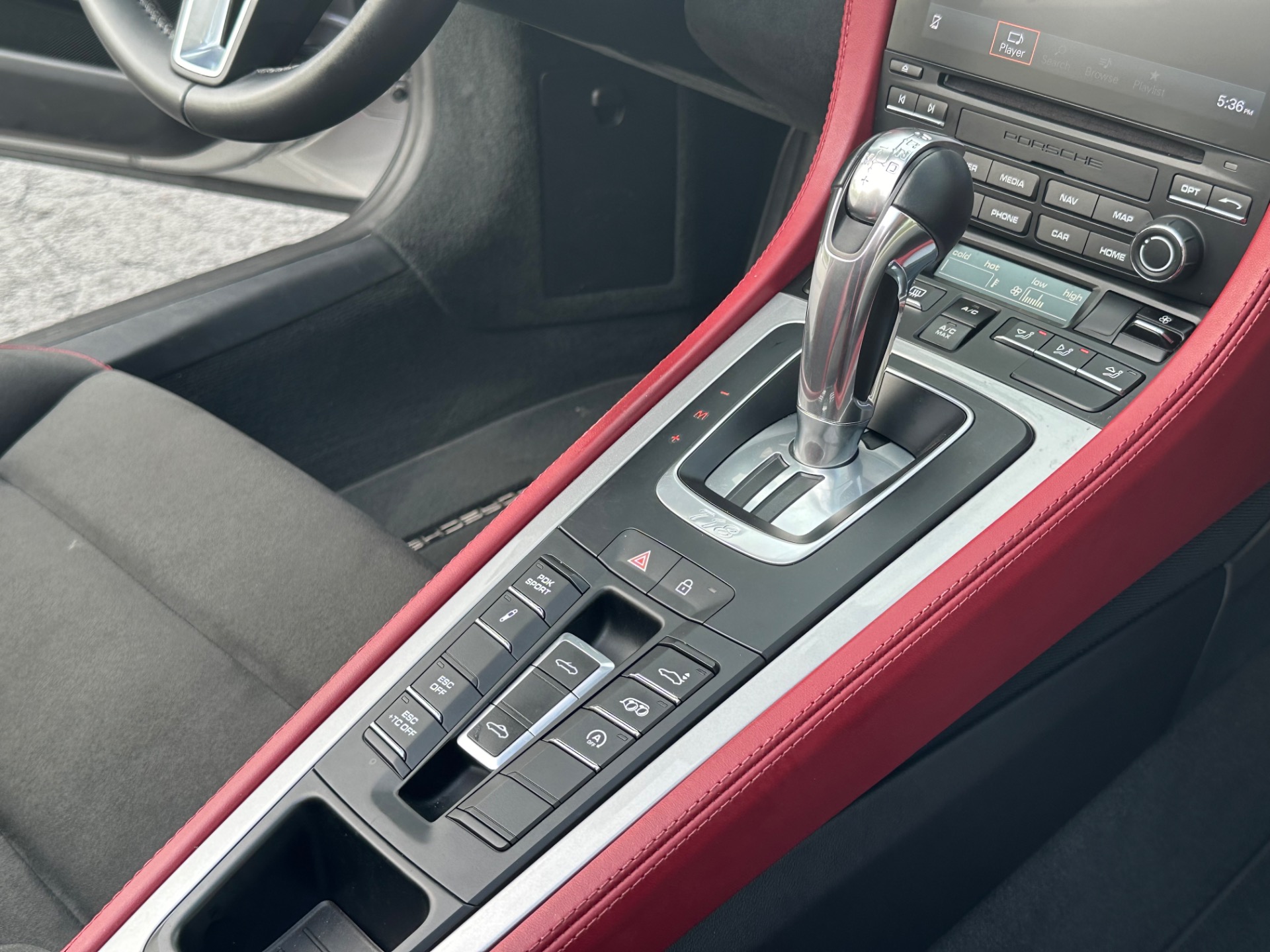 Used-2022-Porsche-718-Boxster-Spyder