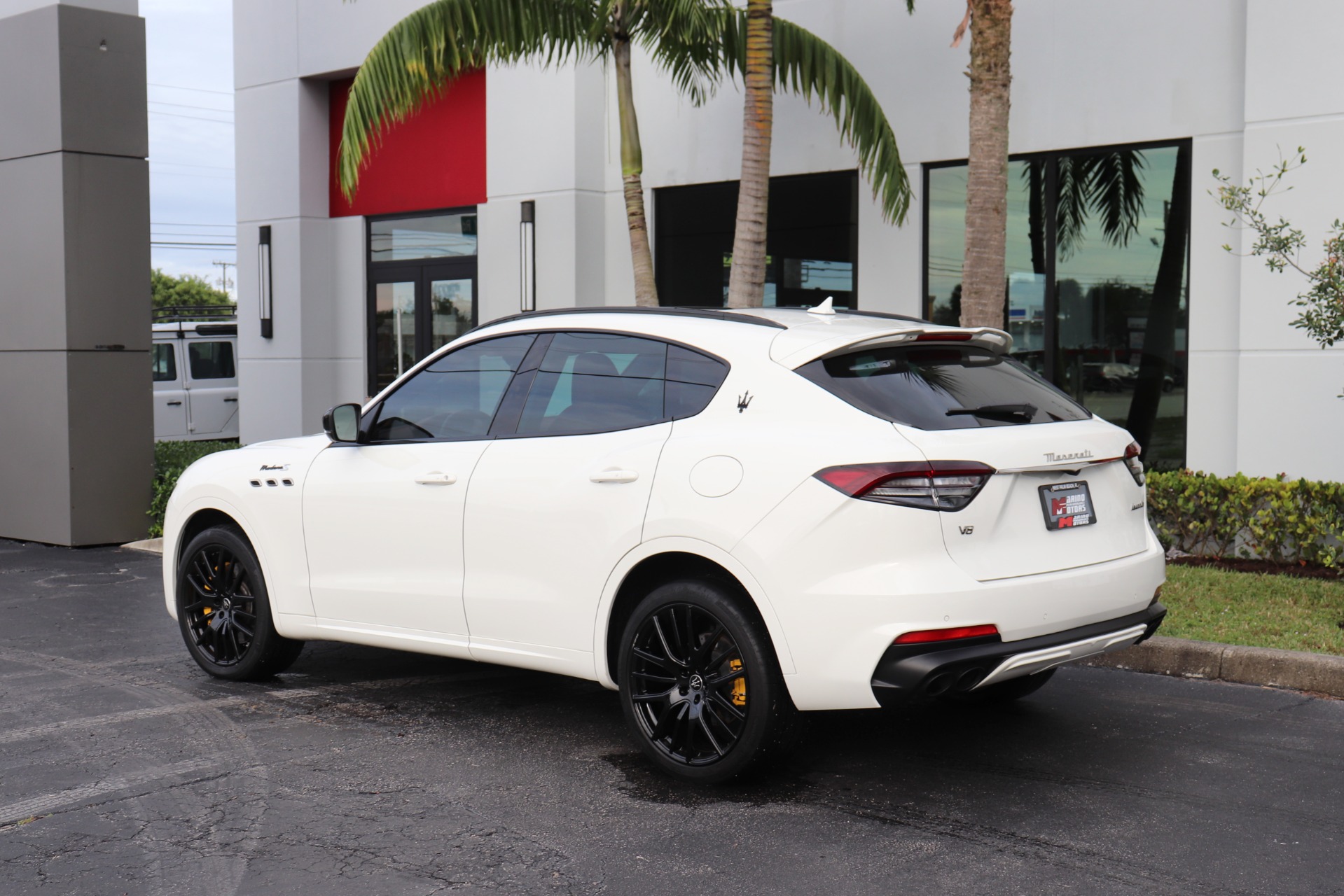 Used-2022-Maserati-Levante-Modena-S