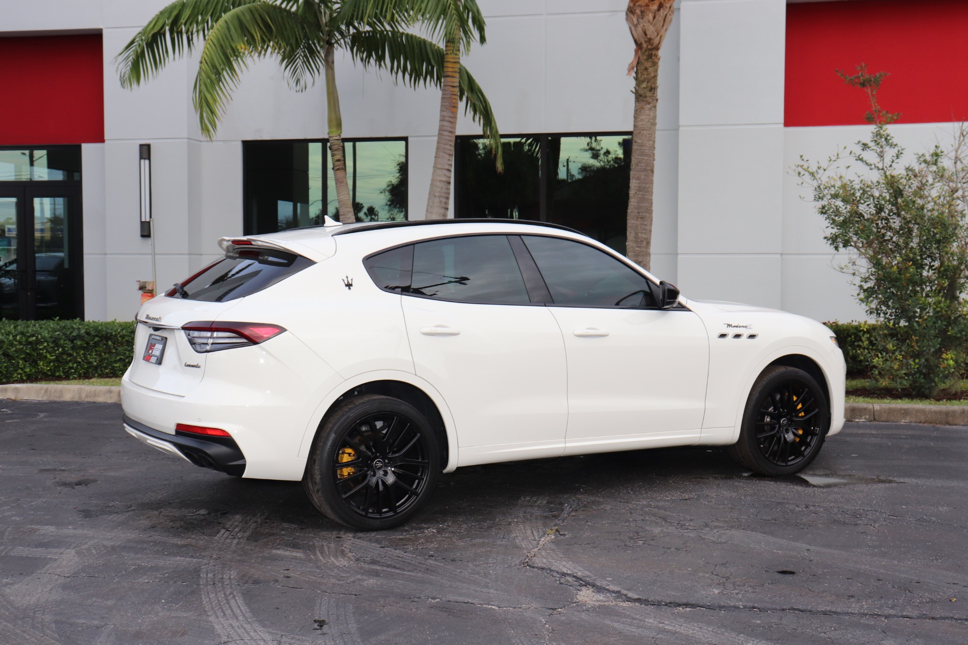 Used-2022-Maserati-Levante-Modena-S