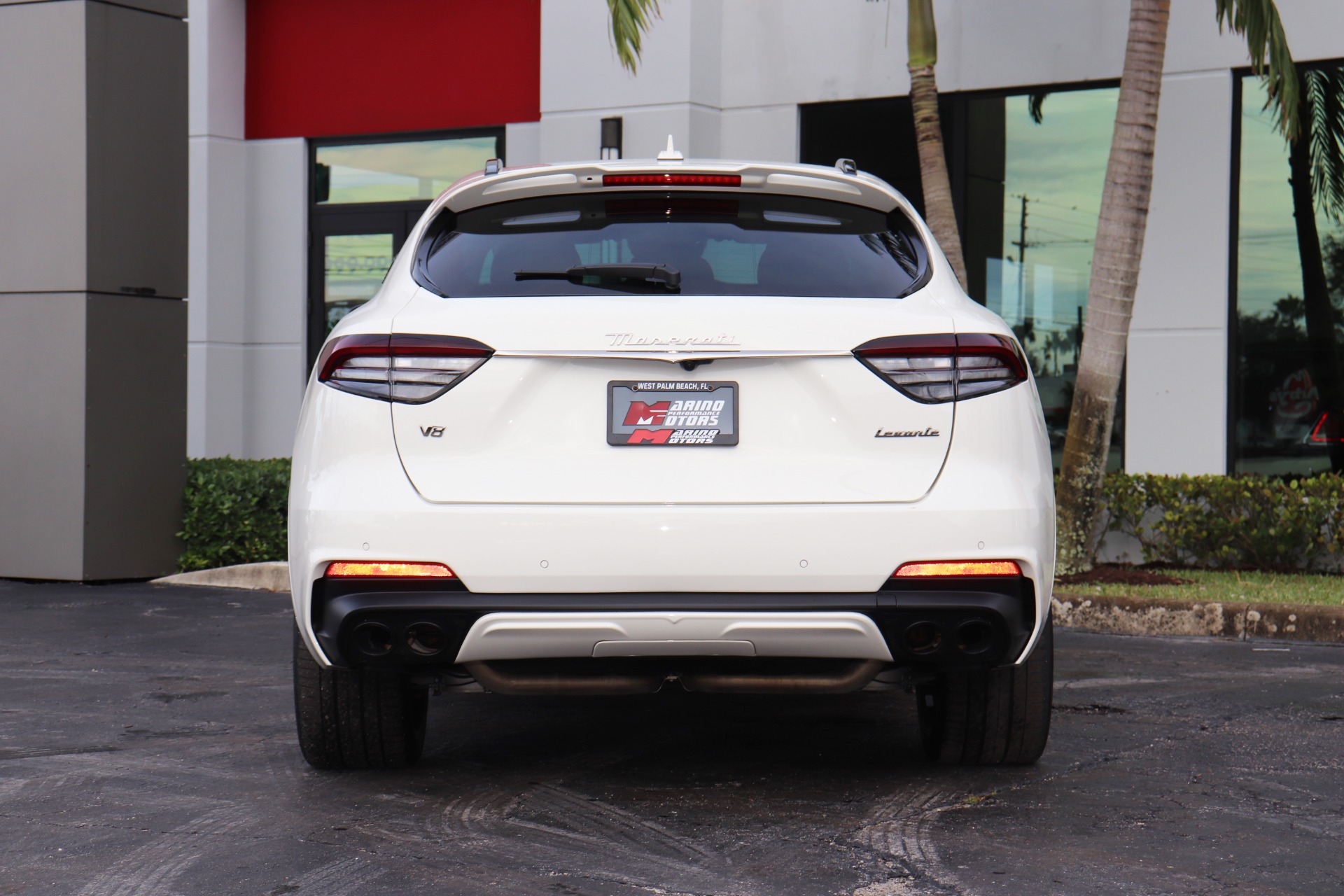 Used-2022-Maserati-Levante-Modena-S