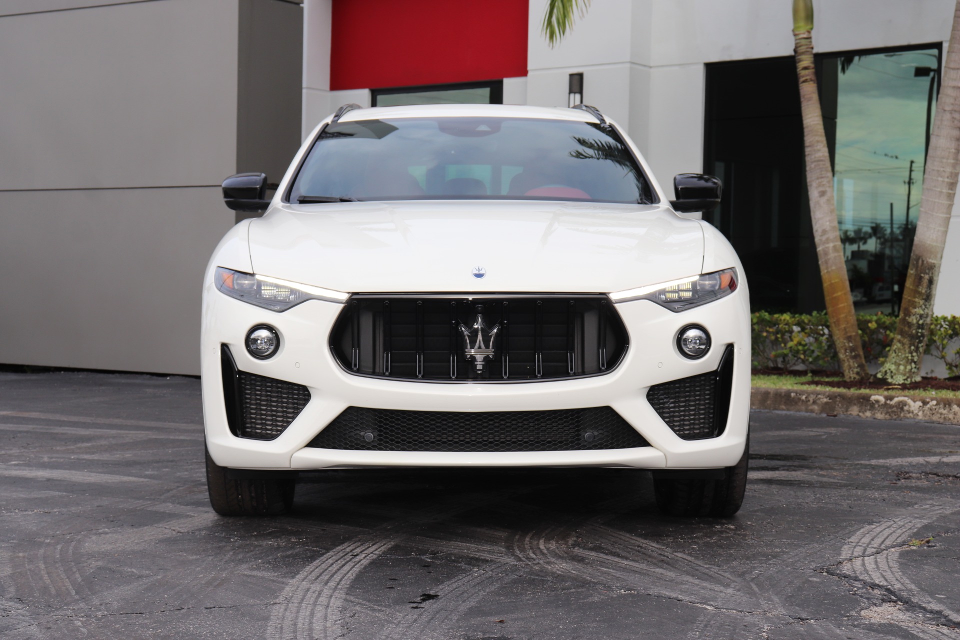 Used-2022-Maserati-Levante-Modena-S