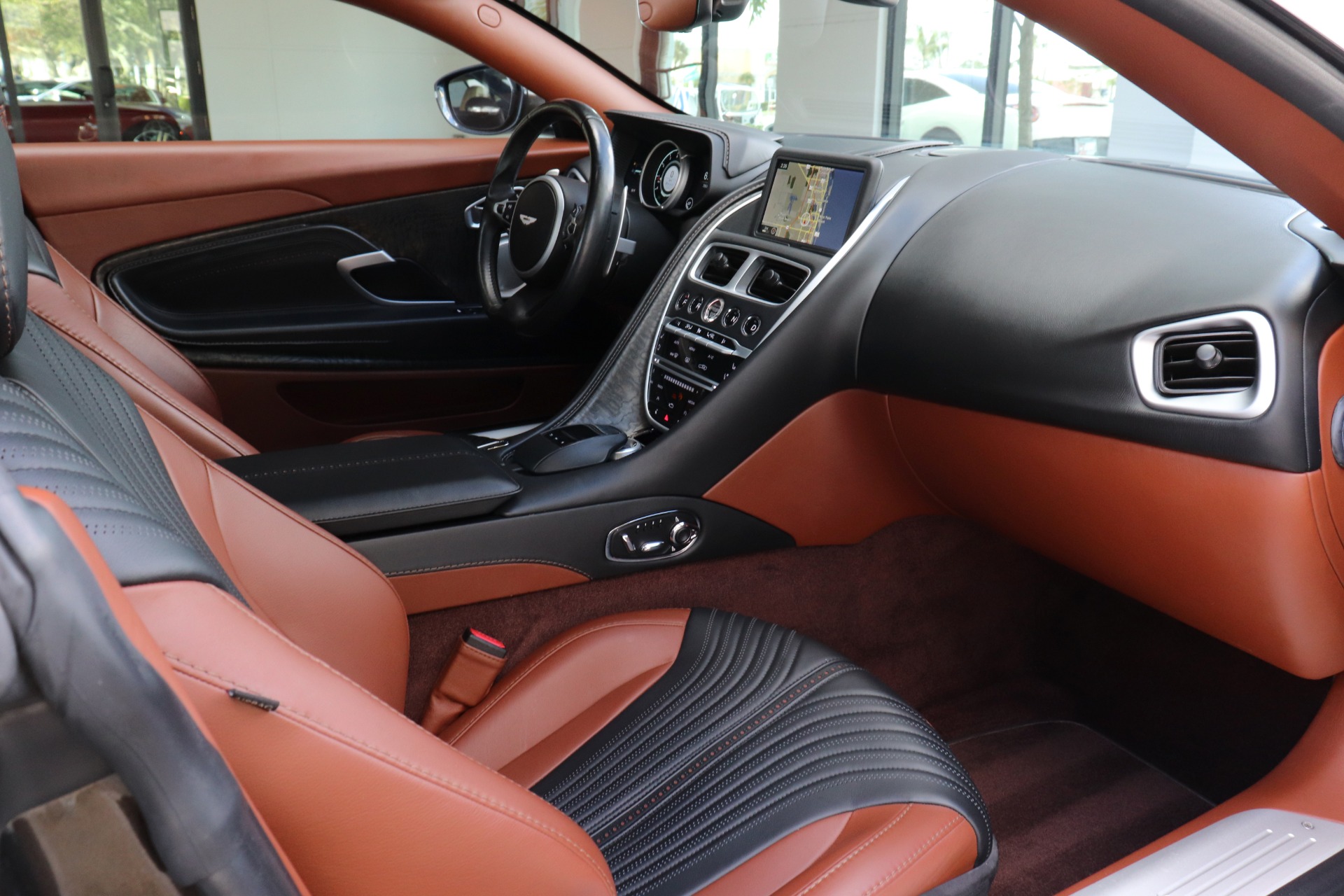 Used-2019-Aston-Martin-DB11-V8