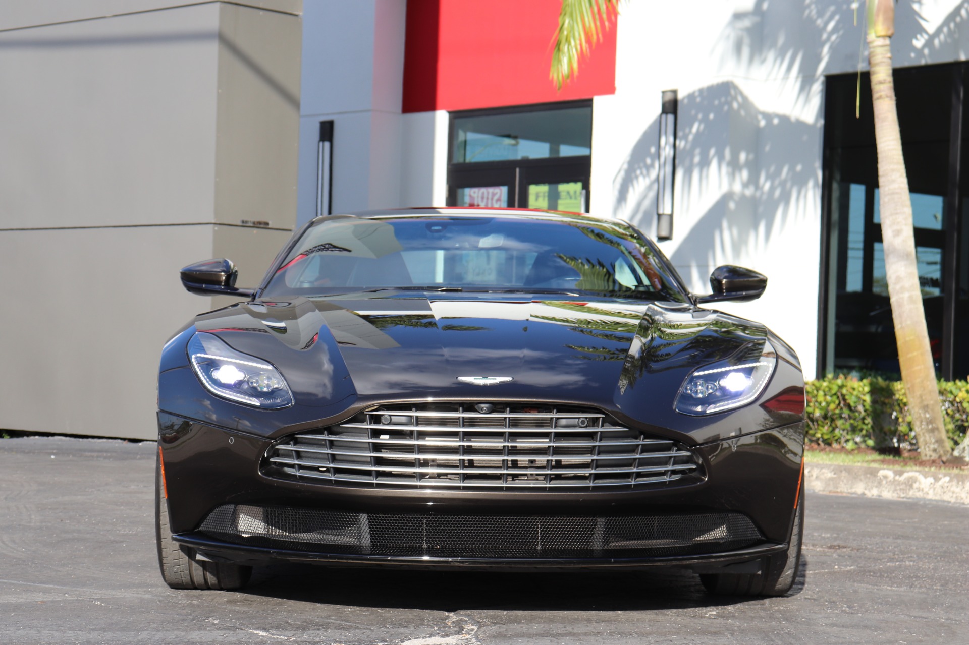Used-2019-Aston-Martin-DB11-V8