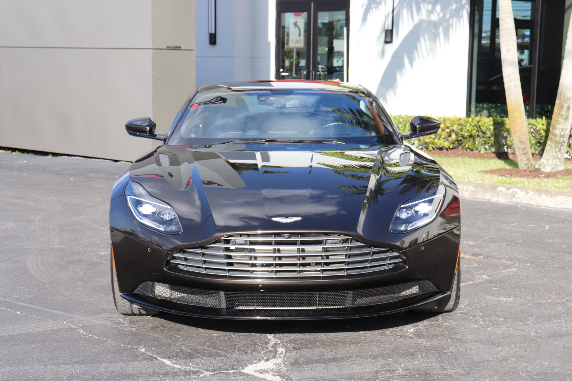 Used-2019-Aston-Martin-DB11-V8