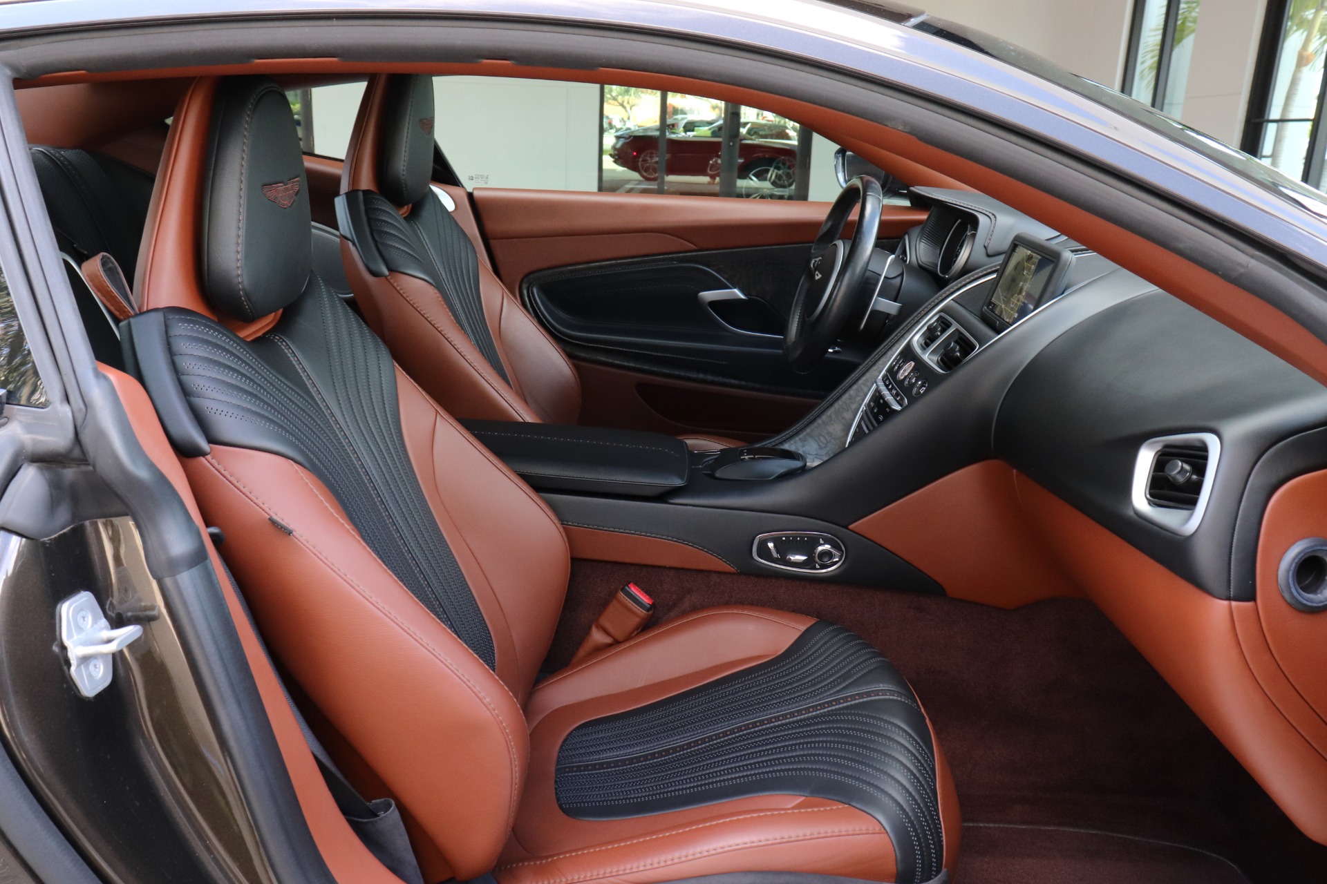 Used-2019-Aston-Martin-DB11-V8