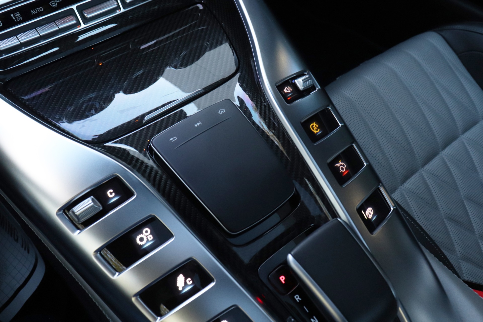 Used-2020-Mercedes-Benz-AMG-GT-C