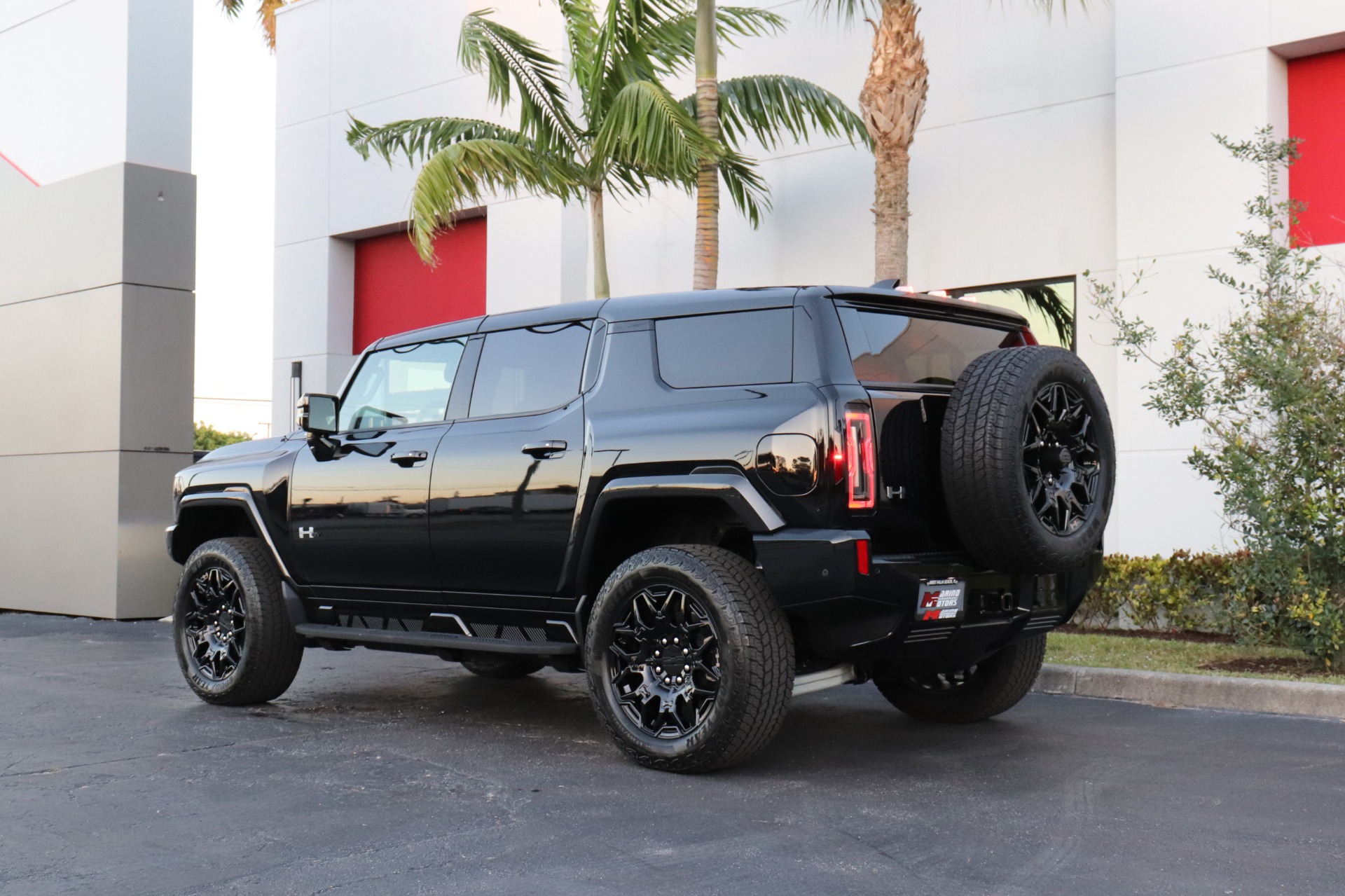 Used-2024-GMC-HUMMER-EV-2X