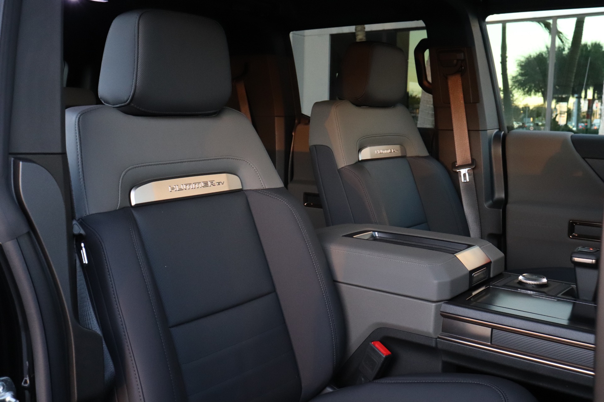 Used-2024-GMC-HUMMER-EV-2X