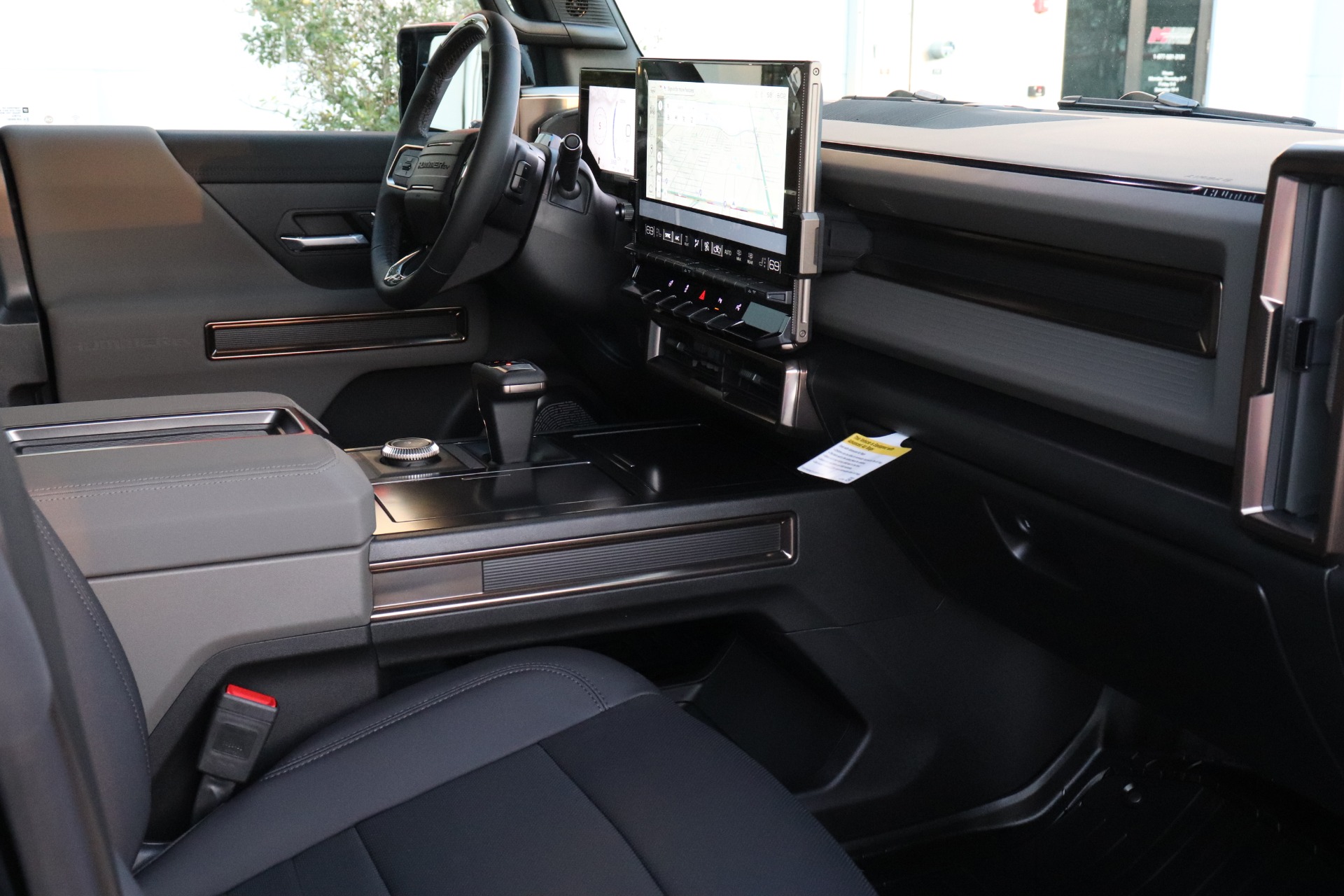 Used-2024-GMC-HUMMER-EV-2X