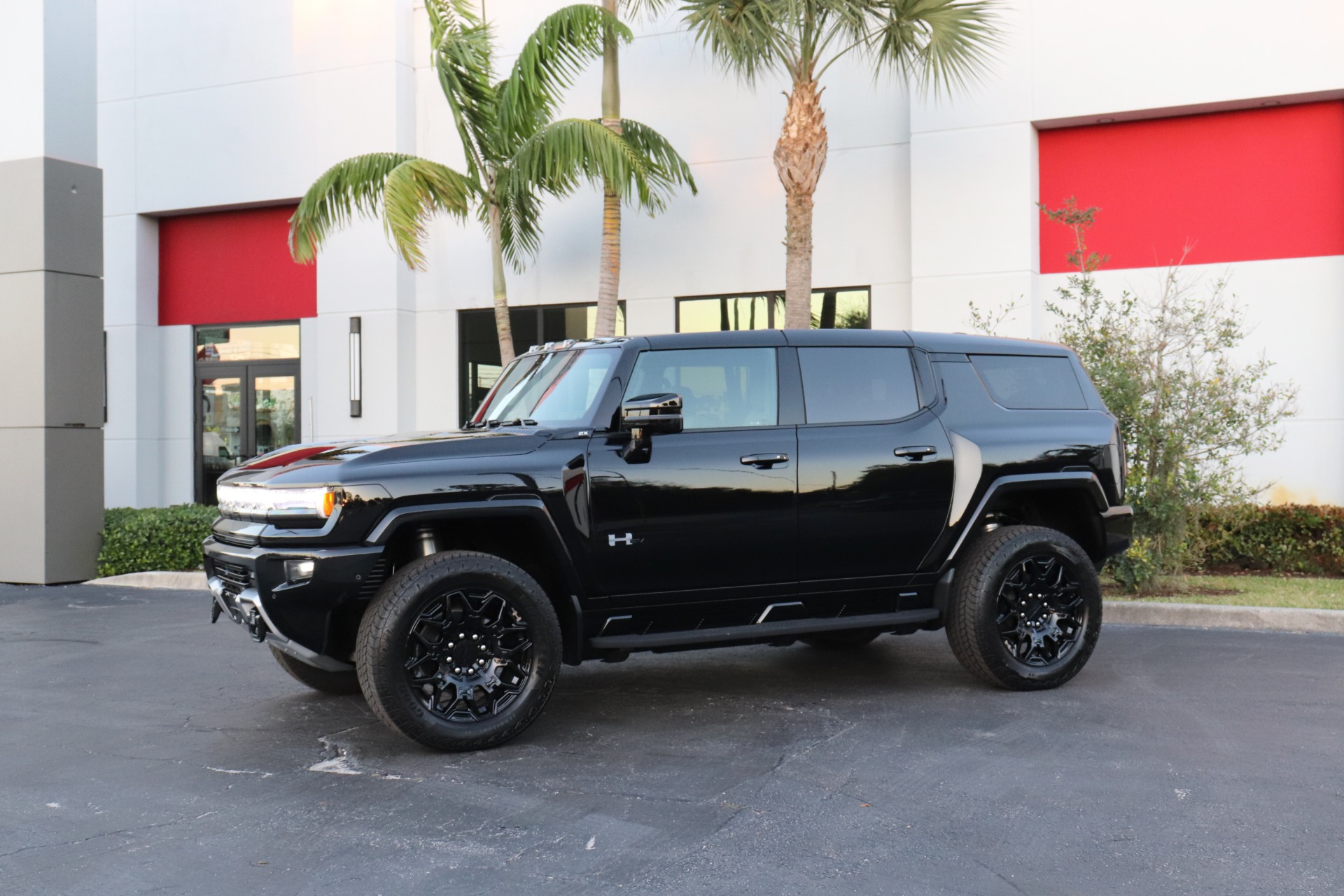 Used-2024-GMC-HUMMER-EV-2X